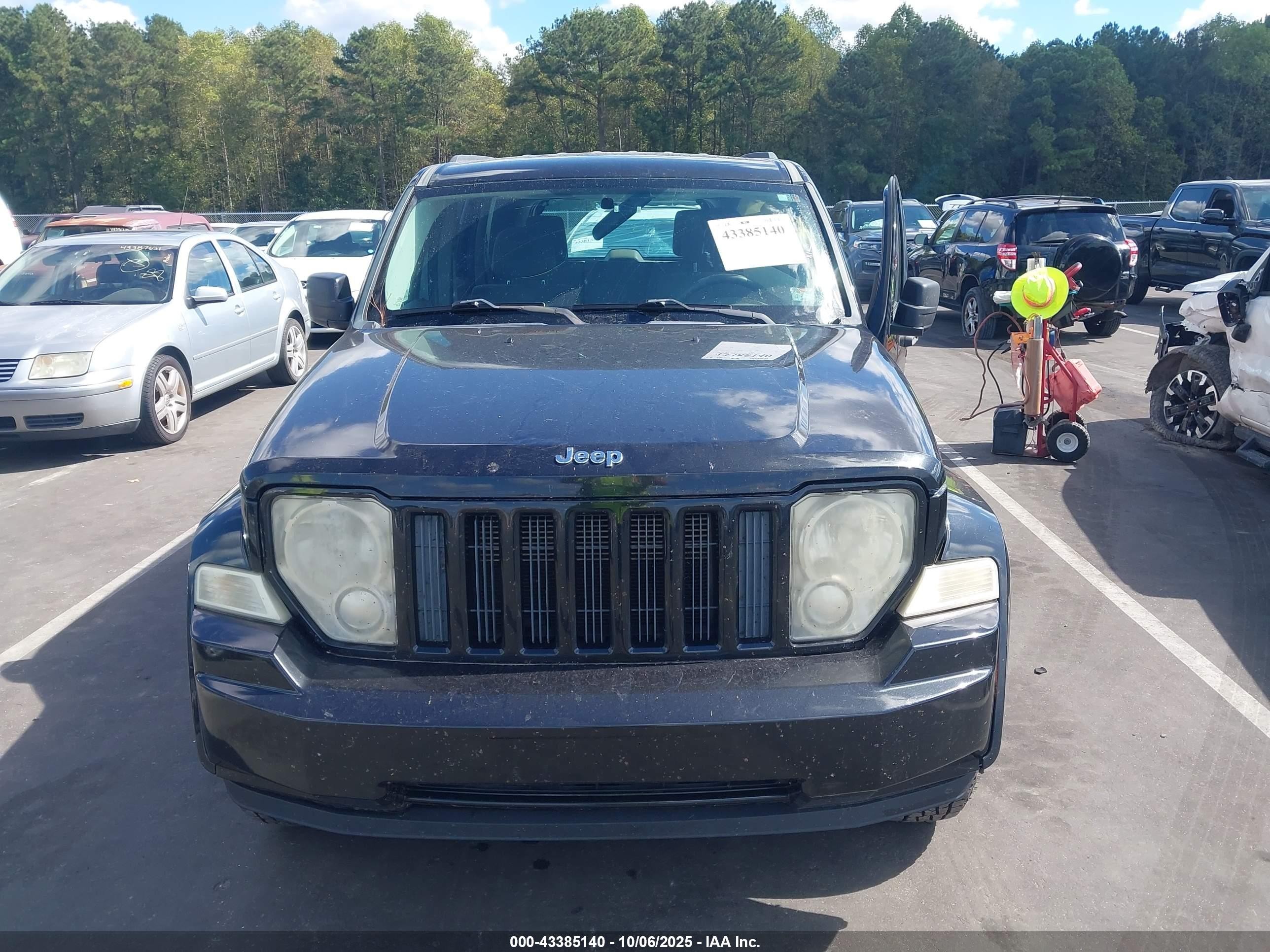 2010 Jeep Liberty Sport Черный vin: 1J4PP2GK2AW171726