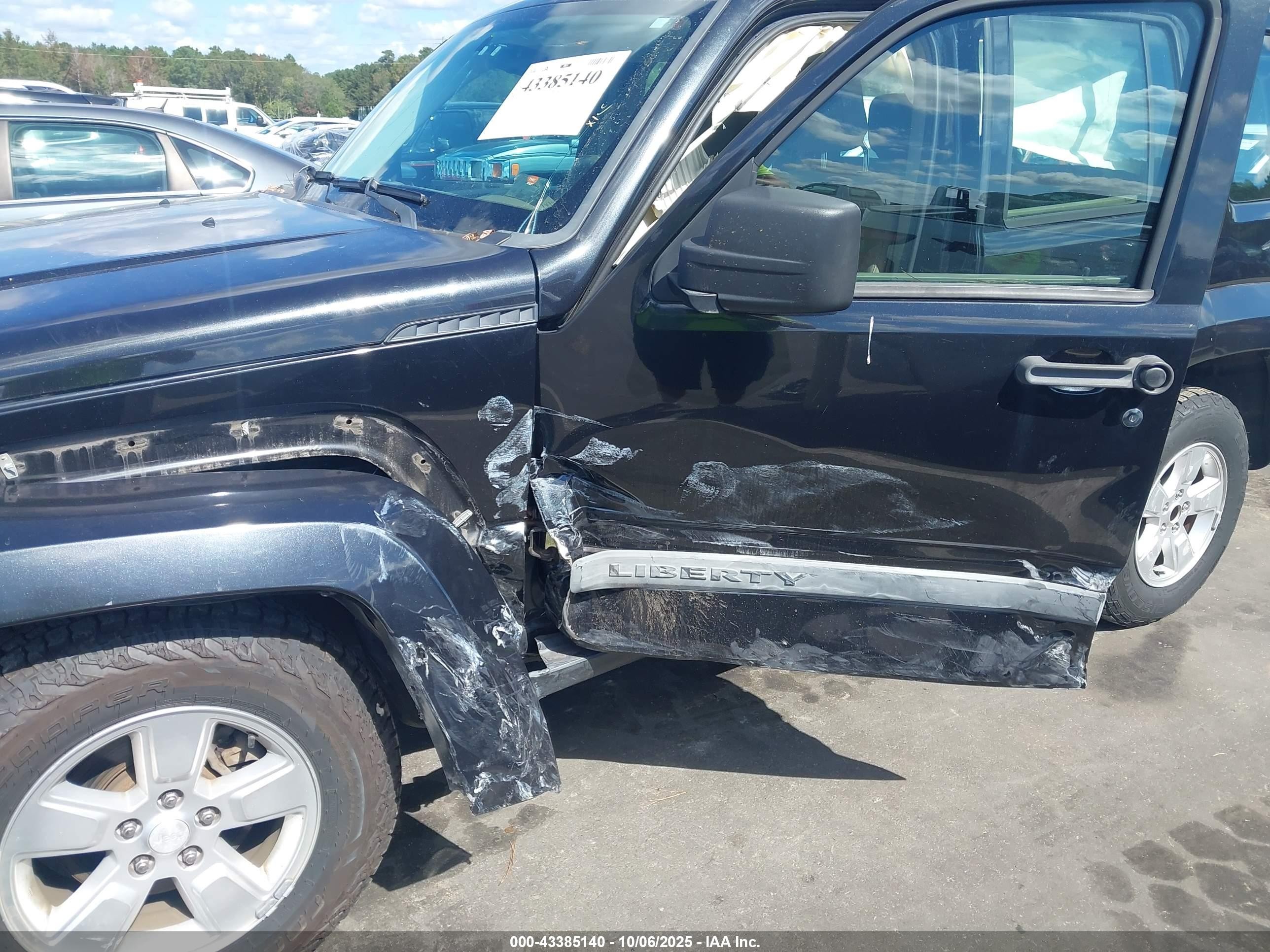 2010 Jeep Liberty Sport Черный vin: 1J4PP2GK2AW171726