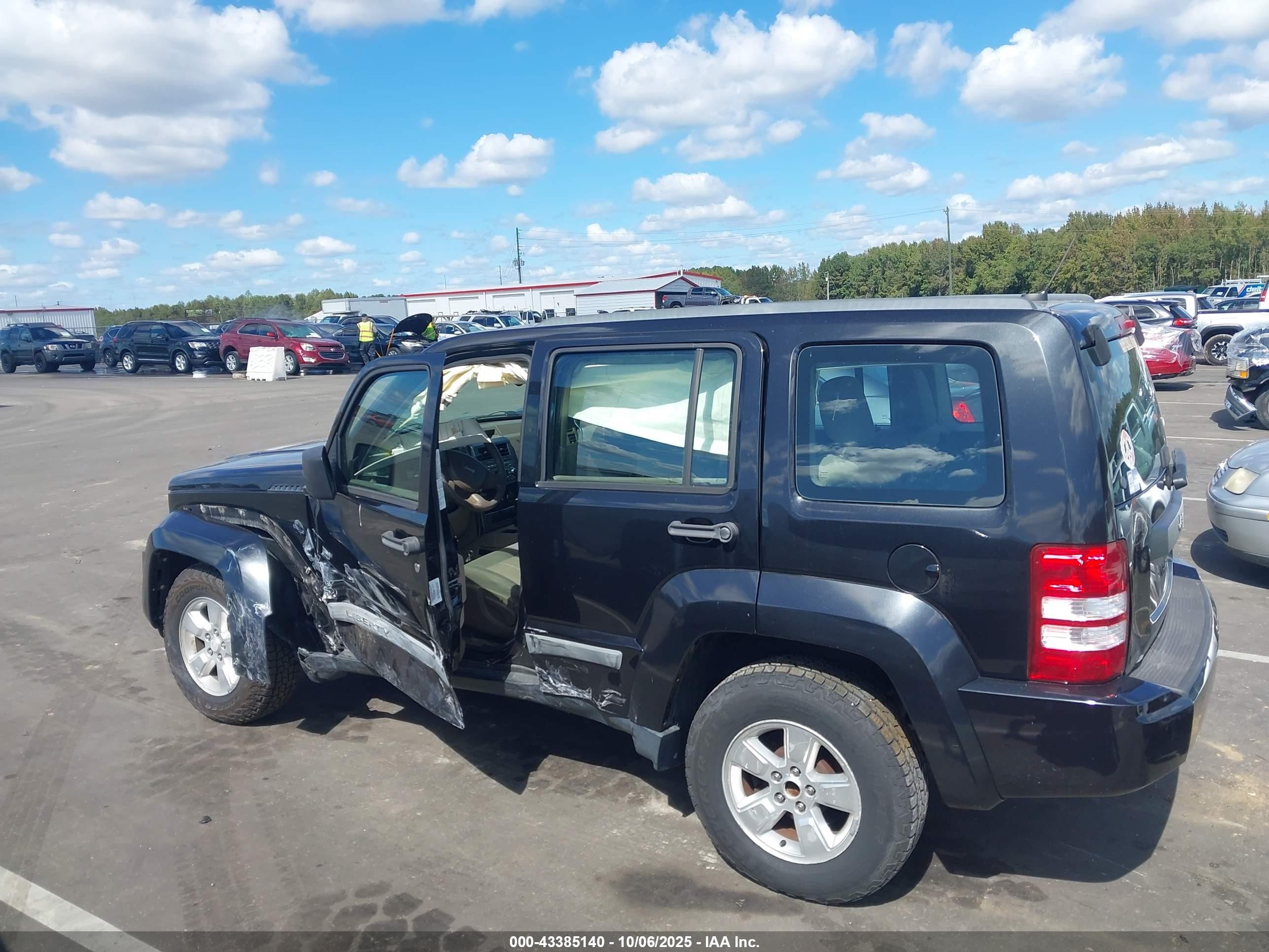 2010 Jeep Liberty Sport Черный vin: 1J4PP2GK2AW171726