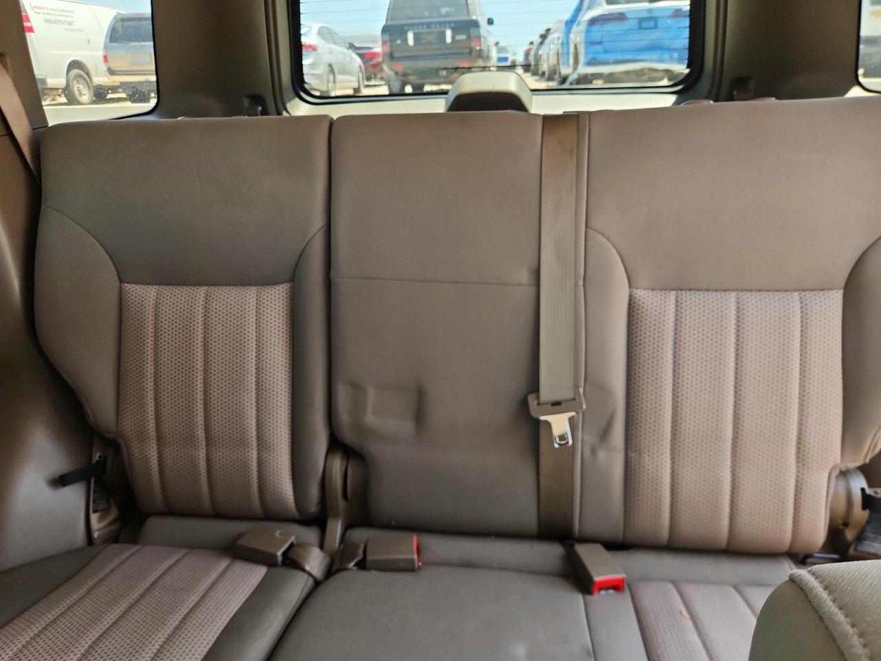 2010 Jeep Liberty Sport Tan vin: 1J4PP2GK5AW112301