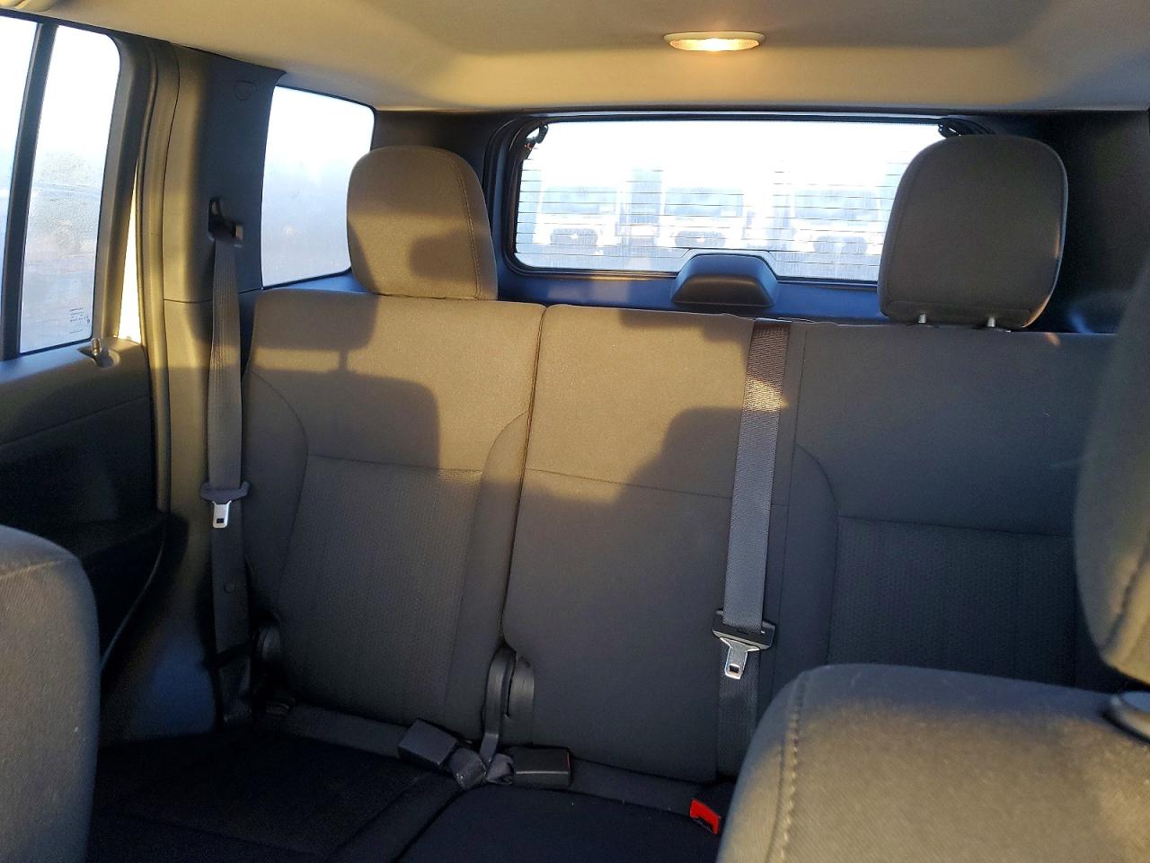 2011 Jeep Liberty Sport Silver vin: 1J4PP2GK5BW594821