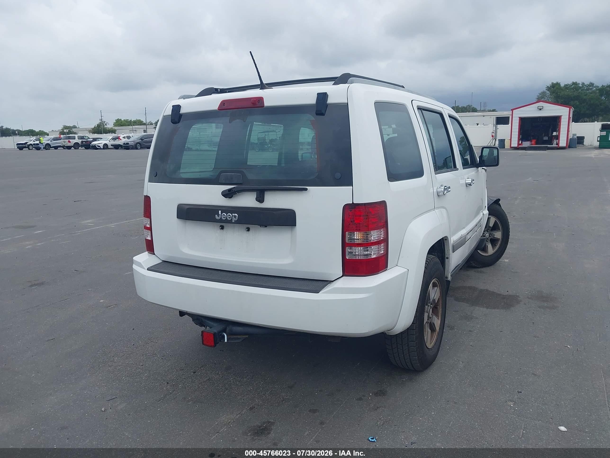 2011 Jeep Liberty Sport White vin: 1J4PP2GK7BW595873