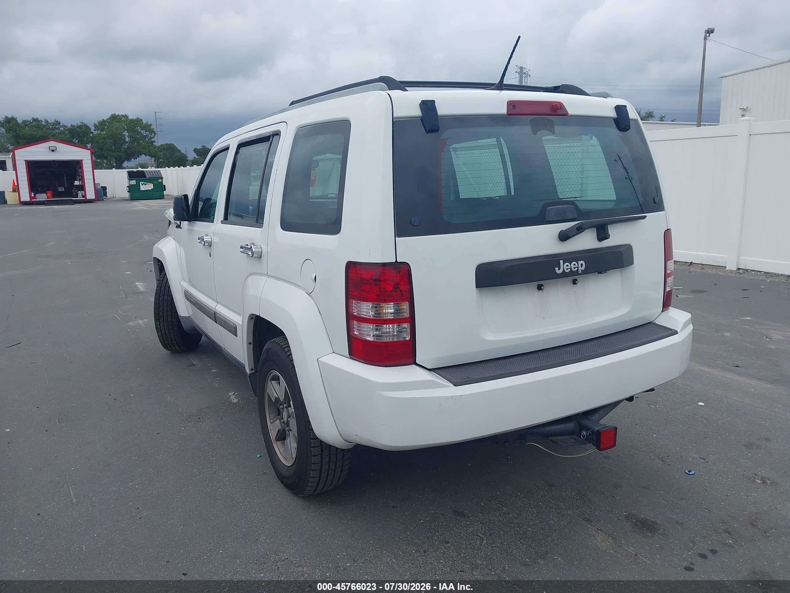 2011 Jeep Liberty Sport White vin: 1J4PP2GK7BW595873