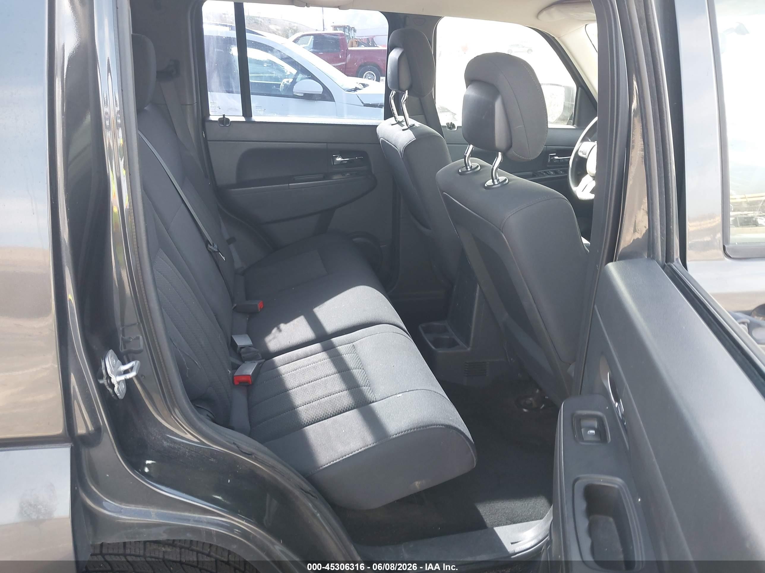 2011 Jeep Liberty Sport Black vin: 1J4PP2GK8BW532135
