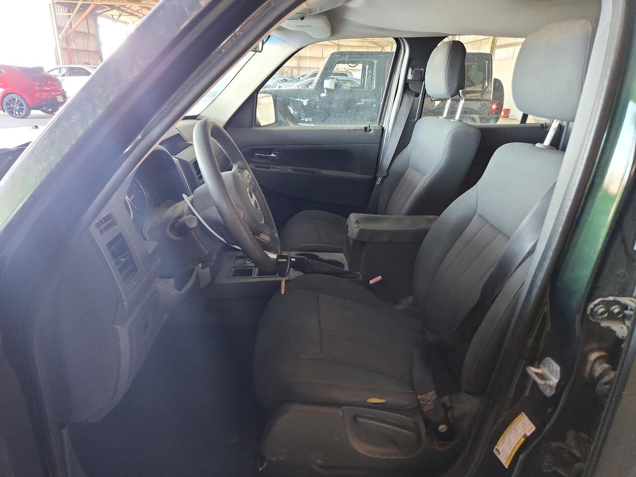 2011 Jeep Liberty Sport Green vin: 1J4PP2GK9BW594630