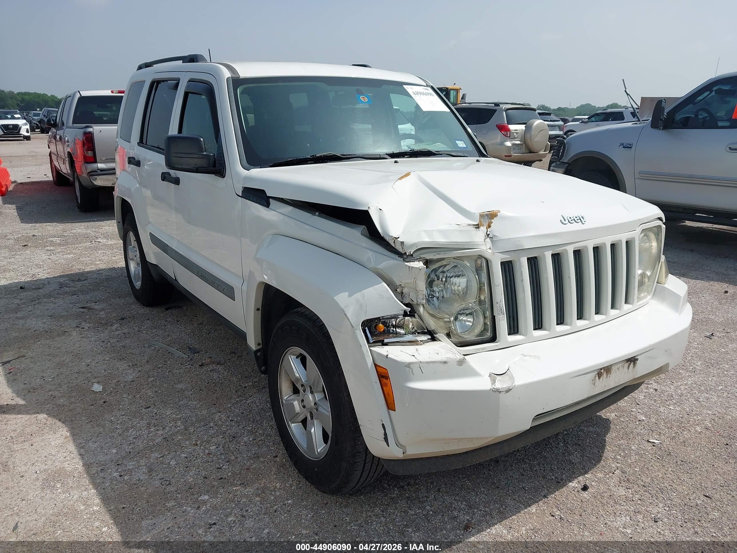 2010 Jeep Liberty Sport White vin: 1J4PP2GKXAW181209