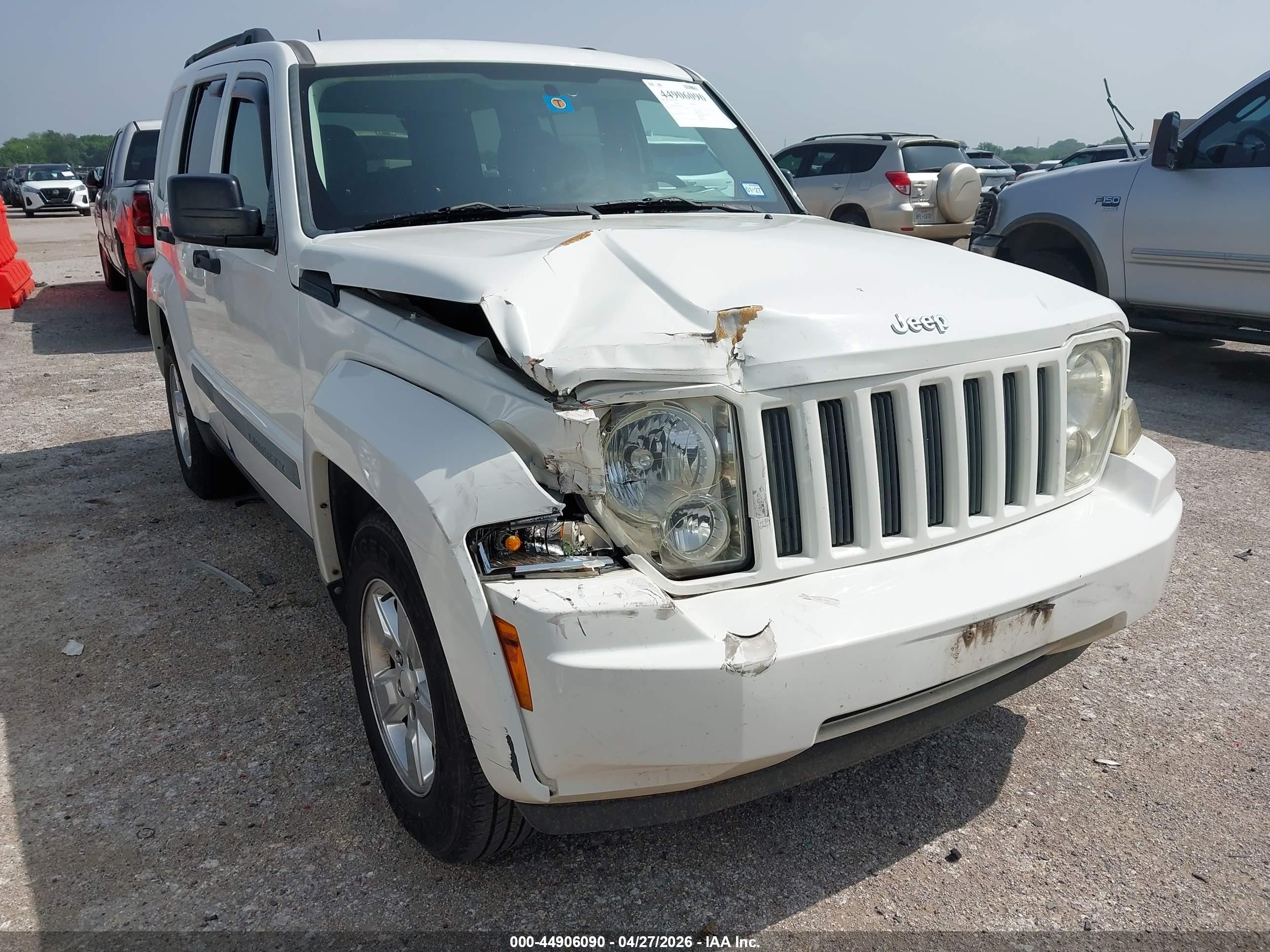 2010 Jeep Liberty Sport White vin: 1J4PP2GKXAW181209