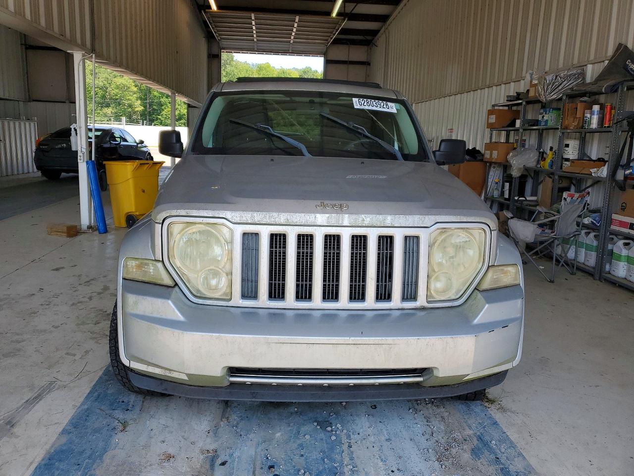 2010 Jeep Liberty Sport Серый vin: 1J4PP2GKXAW181324