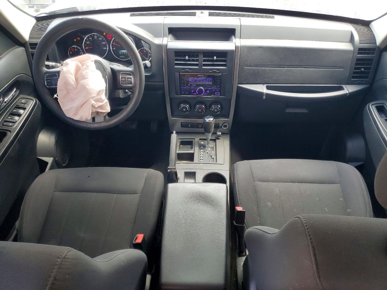 2011 Jeep Liberty Sport Silver vin: 1J4PP2GKXBW536347