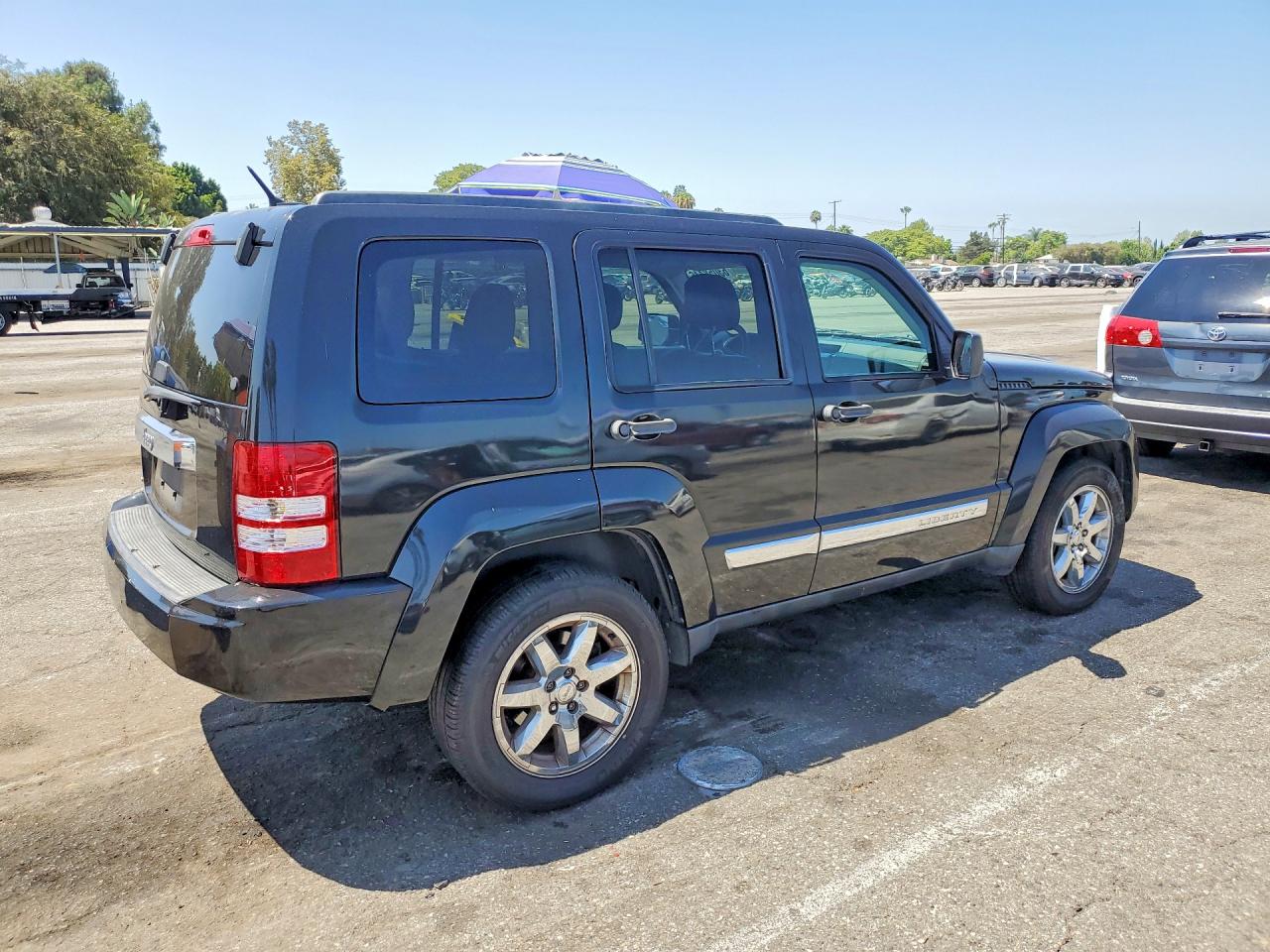 2011 Jeep Liberty Limited Черный vin: 1J4PP5GK5BW503726