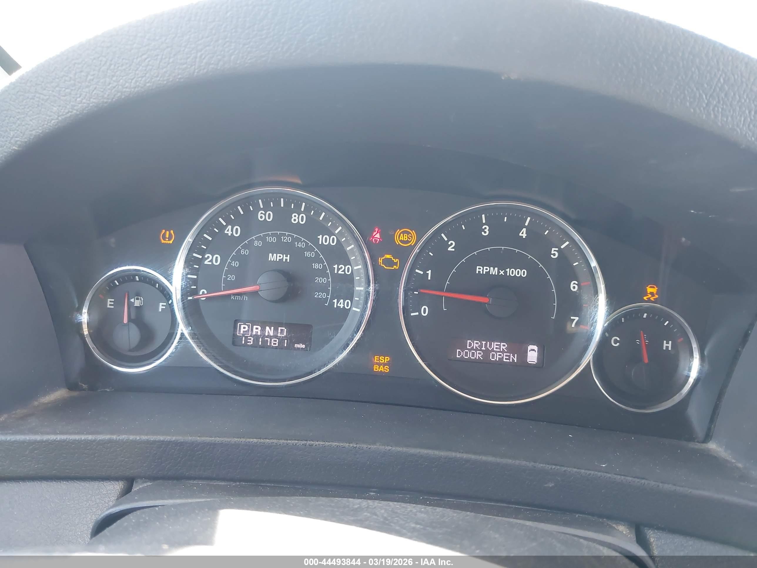 2010 Jeep Grand Cherokee Laredo Red vin: 1J4PR4GK1AC102596