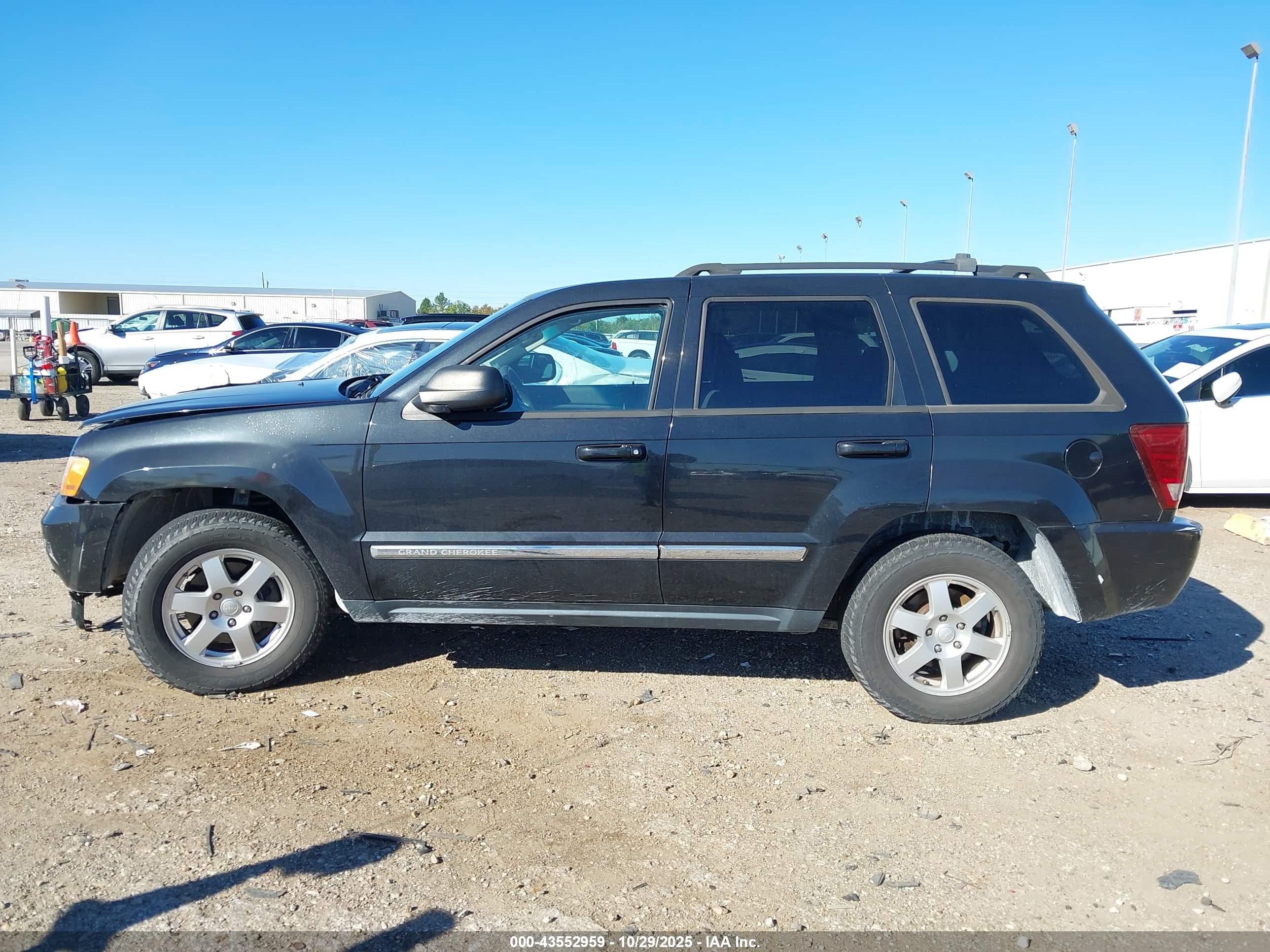 2010 Jeep Grand Cherokee Laredo Black vin: 1J4PR4GK2AC120606
