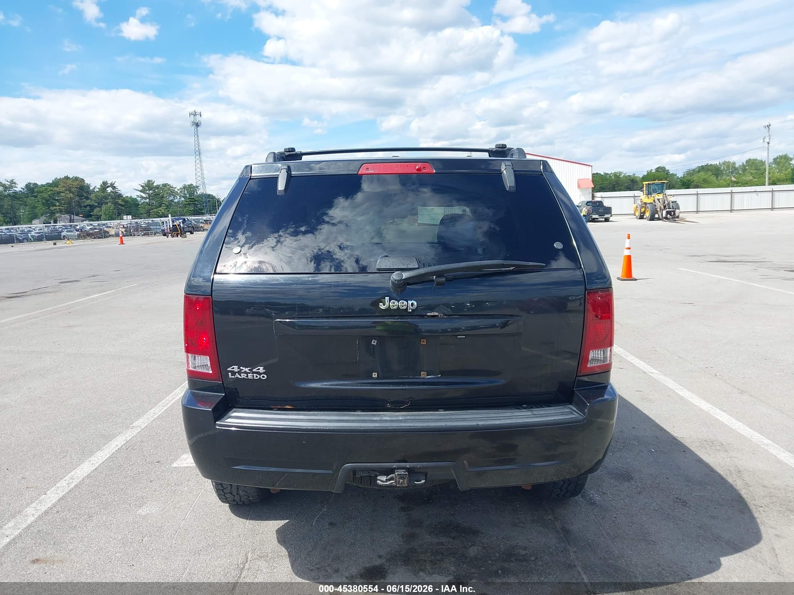 2010 Jeep Grand Cherokee Laredo Черный vin: 1J4PR4GK3AC120033