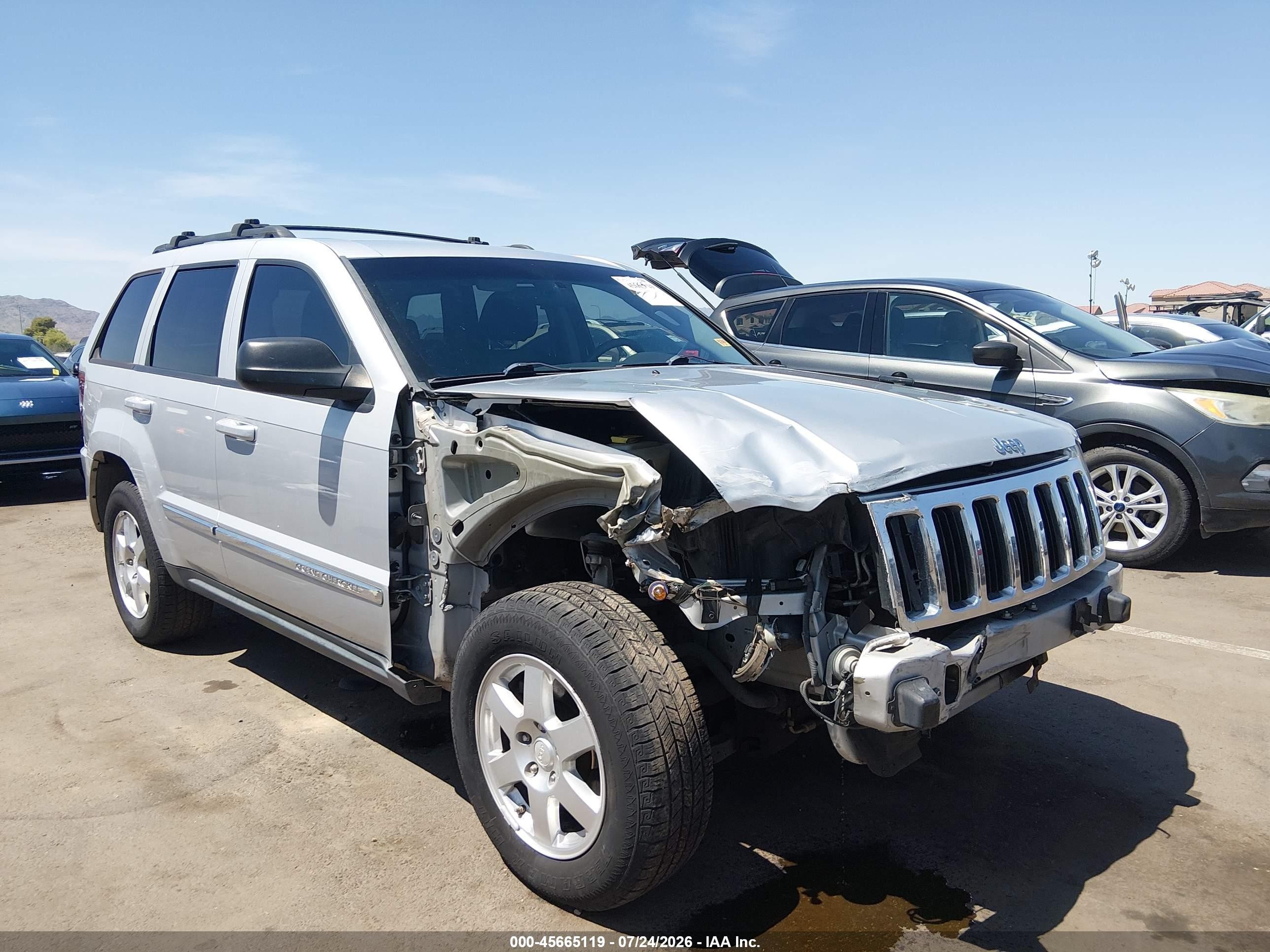 2010 Jeep Grand Cherokee Laredo Silver vin: 1J4PR4GK3AC147801