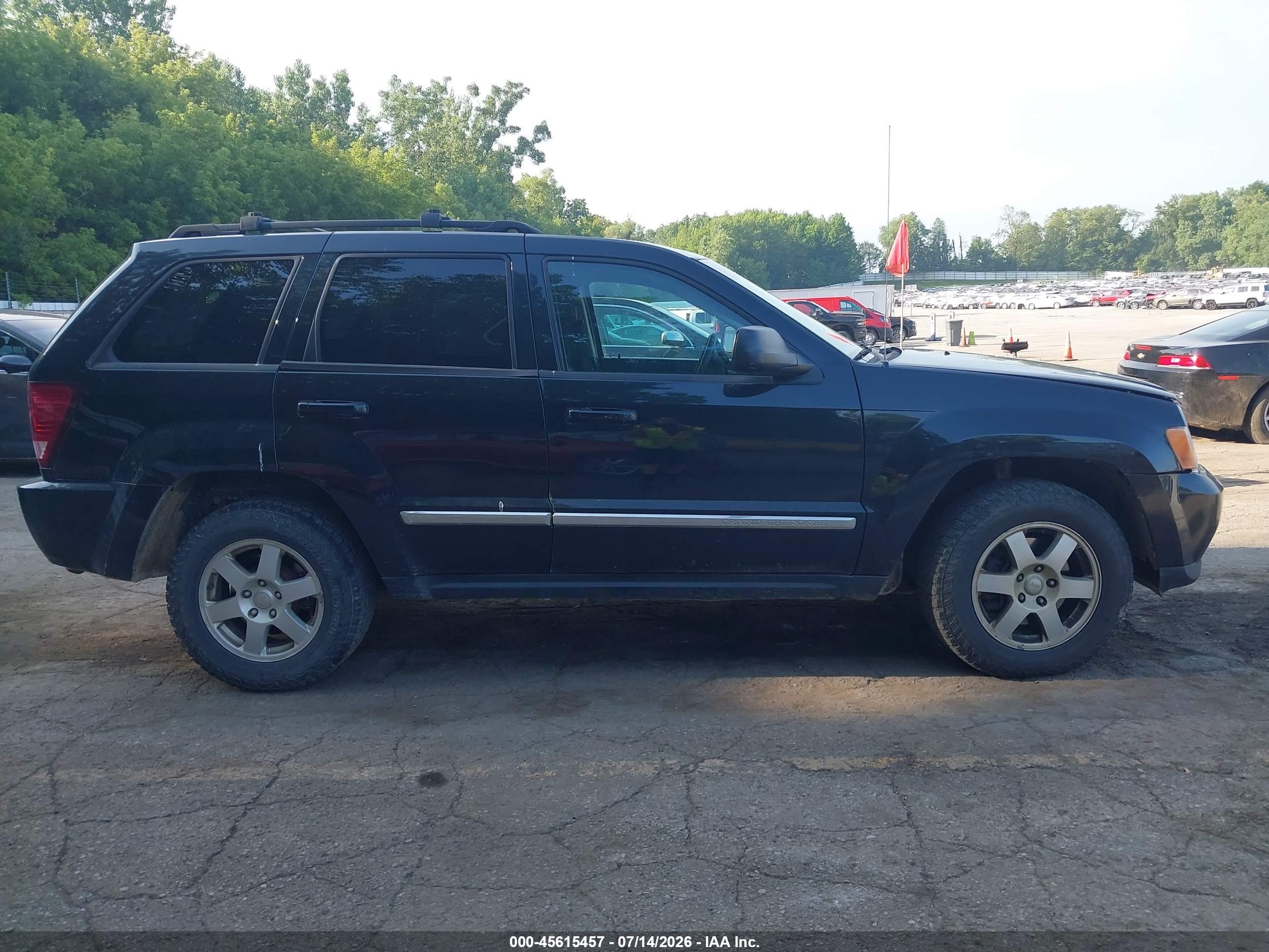 2010 Jeep Grand Cherokee Laredo Black vin: 1J4PR4GK4AC133244