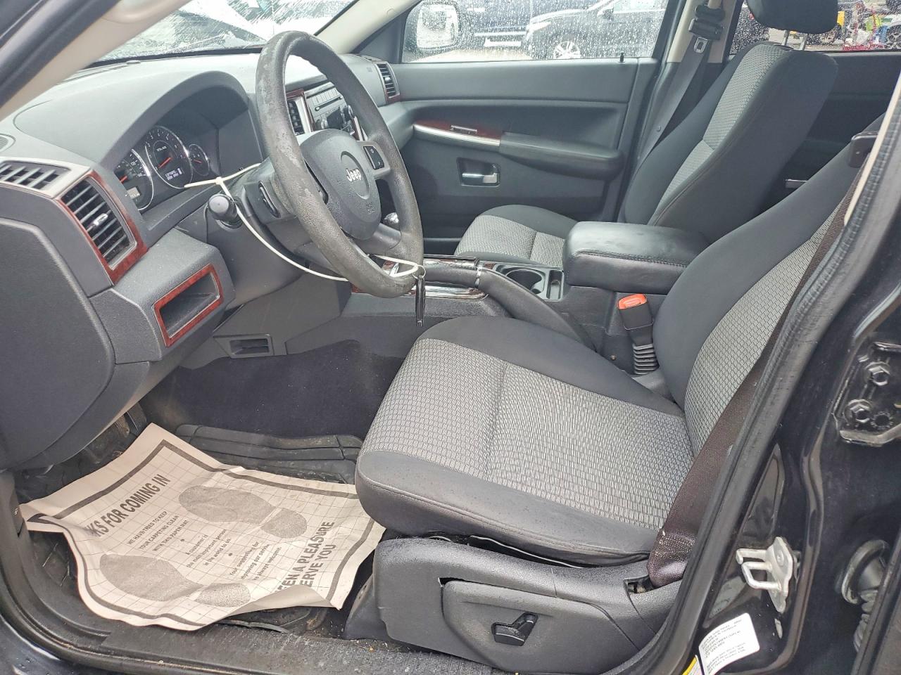 2010 Jeep Grand Cherokee Laredo Black vin: 1J4PR4GK5AC109826