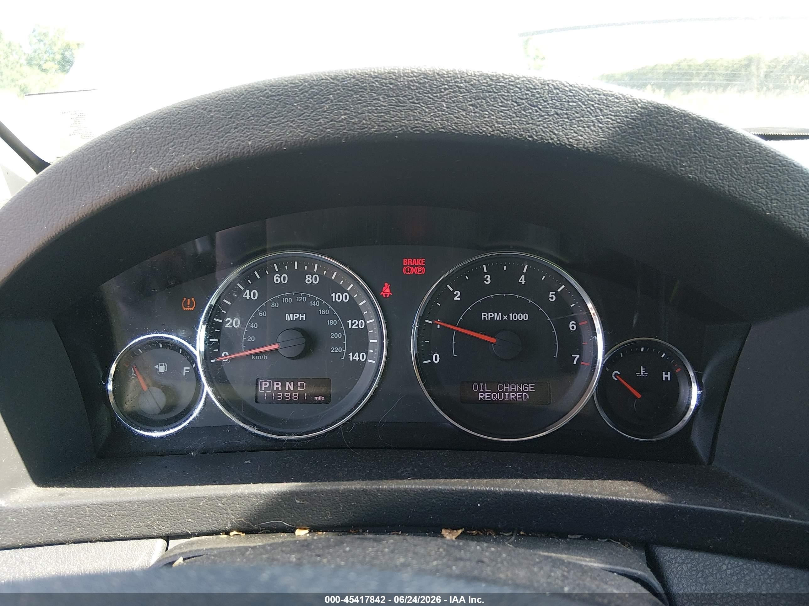 2010 Jeep Grand Cherokee Laredo Silver vin: 1J4PR4GK6AC125582