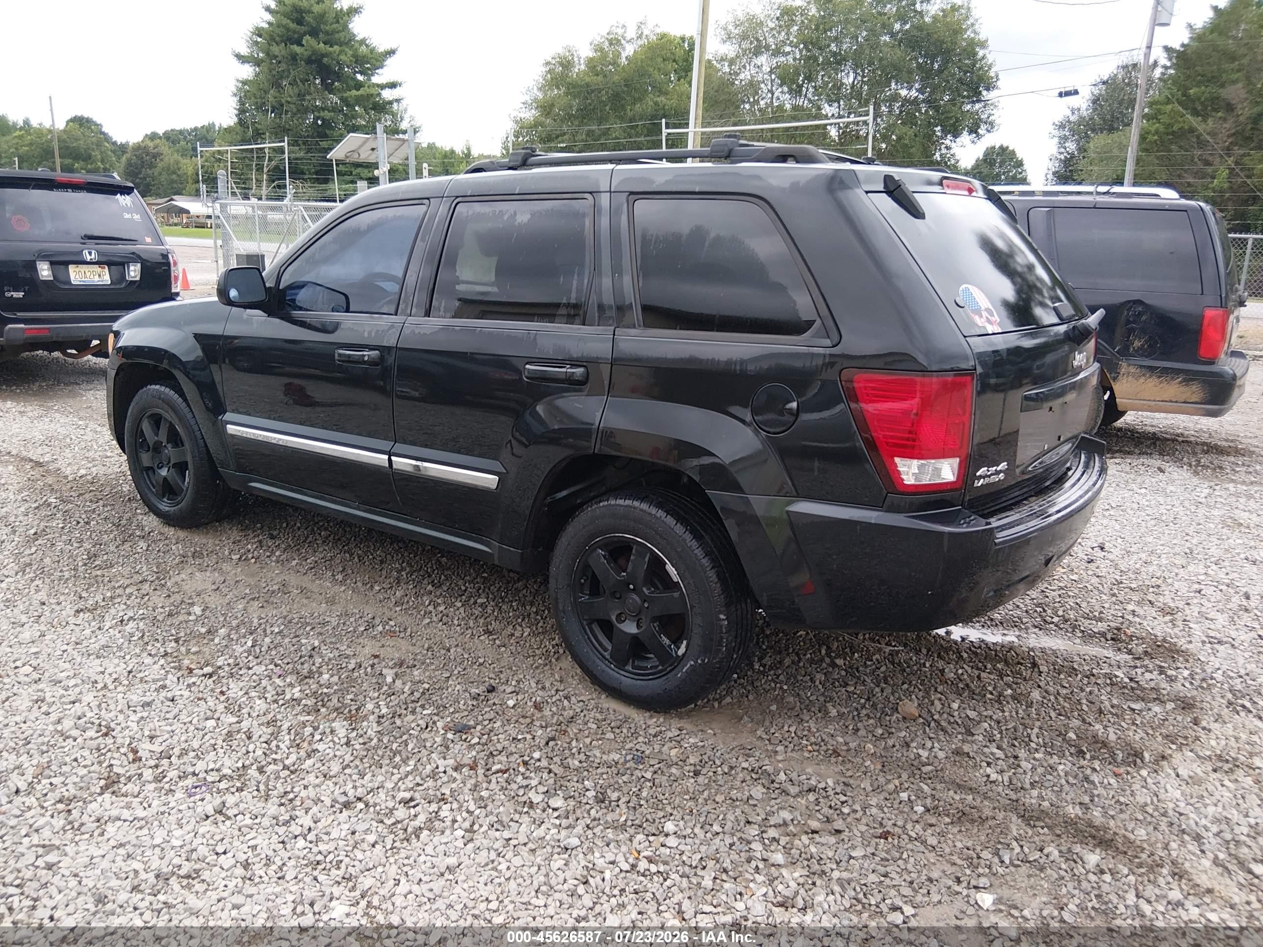 2010 Jeep Grand Cherokee Laredo Black vin: 1J4PR4GK6AC154189