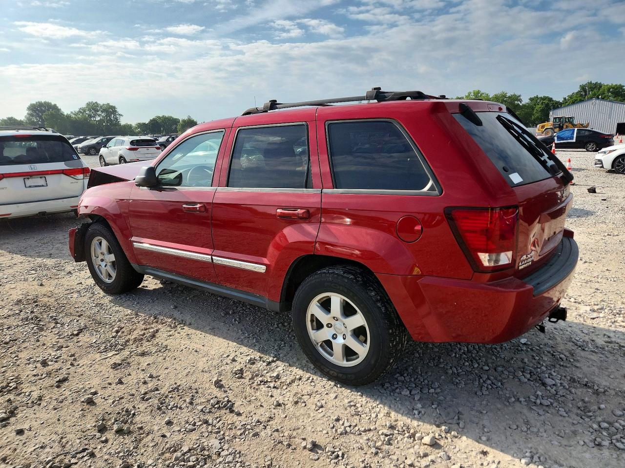 2010 Jeep Grand Cherokee Laredo Red vin: 1J4PR4GK7AC115174