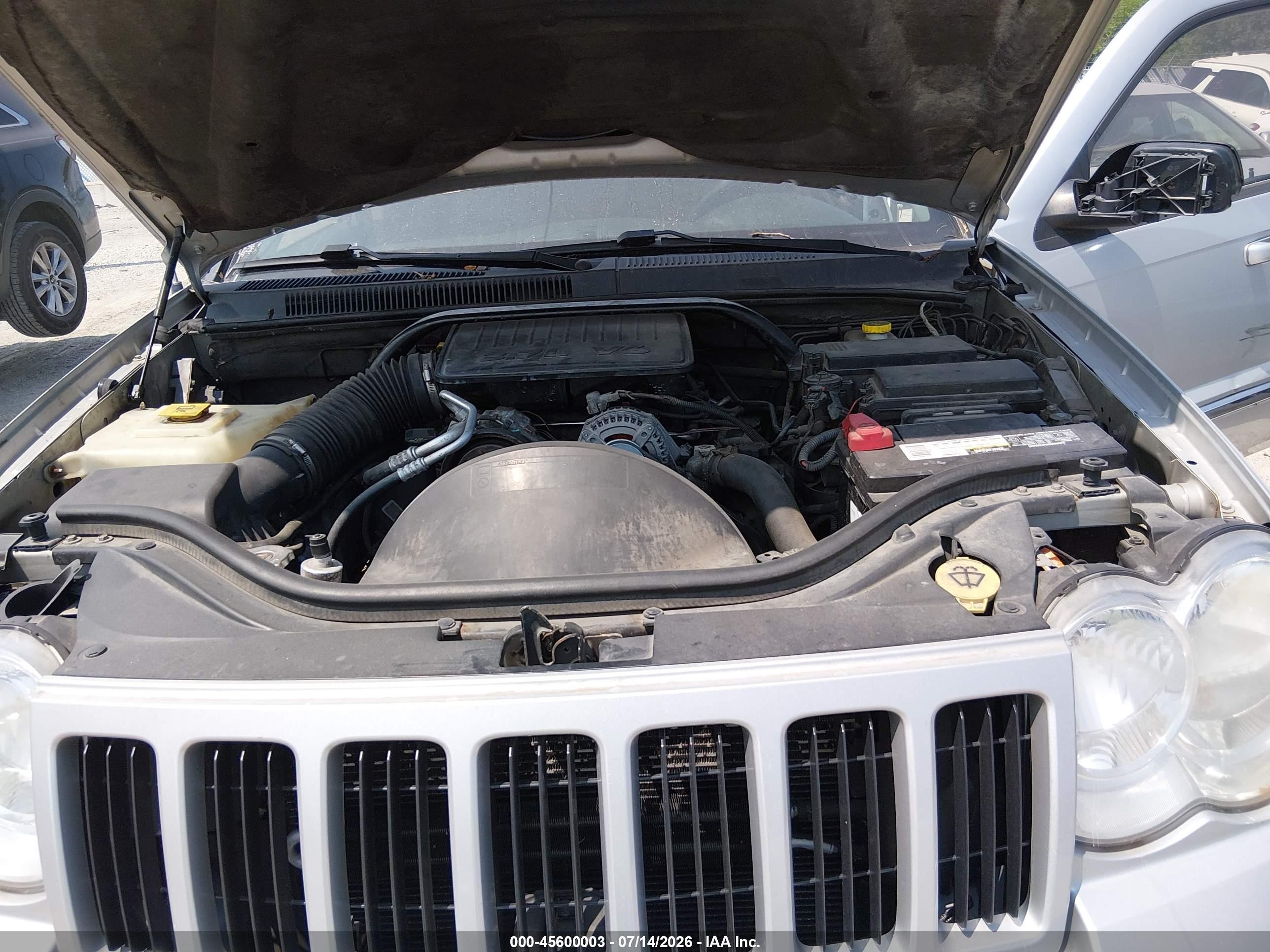 2010 Jeep Grand Cherokee Laredo Gray vin: 1J4PR4GK8AC126166