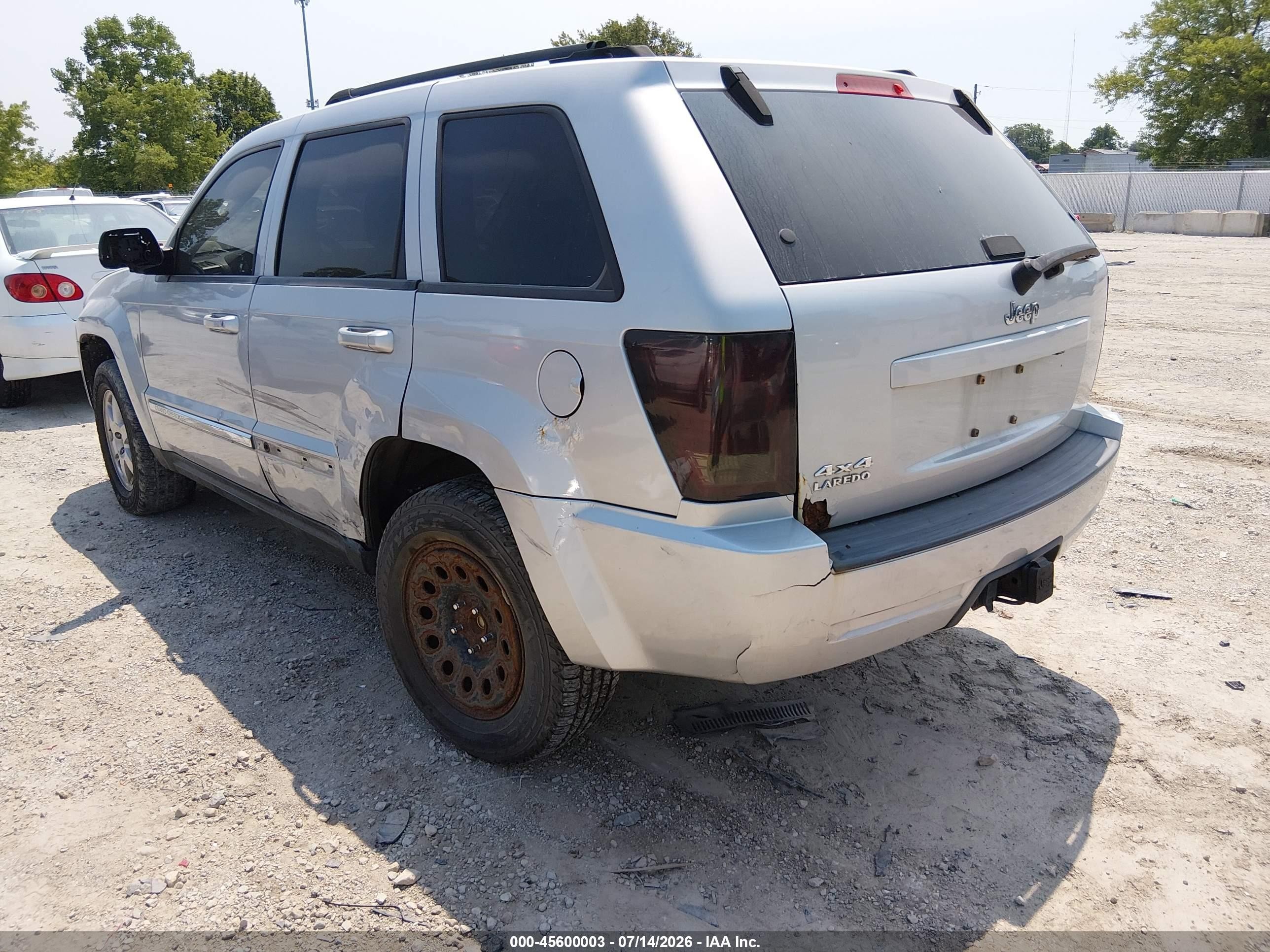 2010 Jeep Grand Cherokee Laredo Gray vin: 1J4PR4GK8AC126166