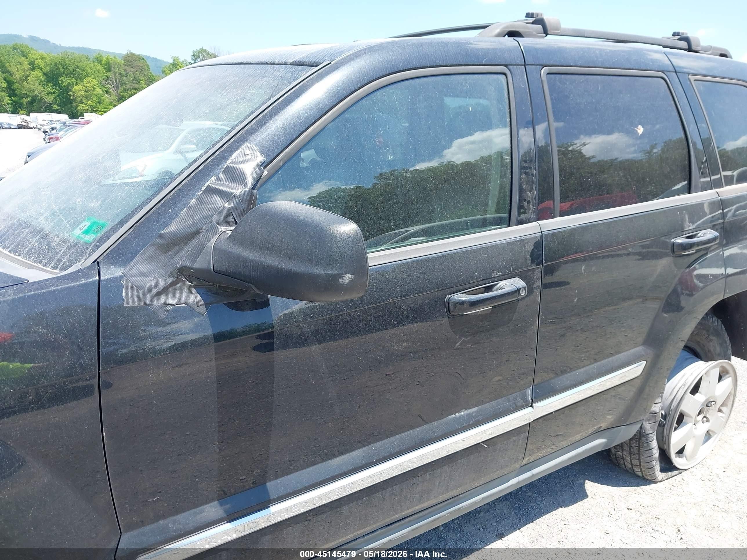2010 Jeep Grand Cherokee Laredo Black vin: 1J4PR4GK8AC139323