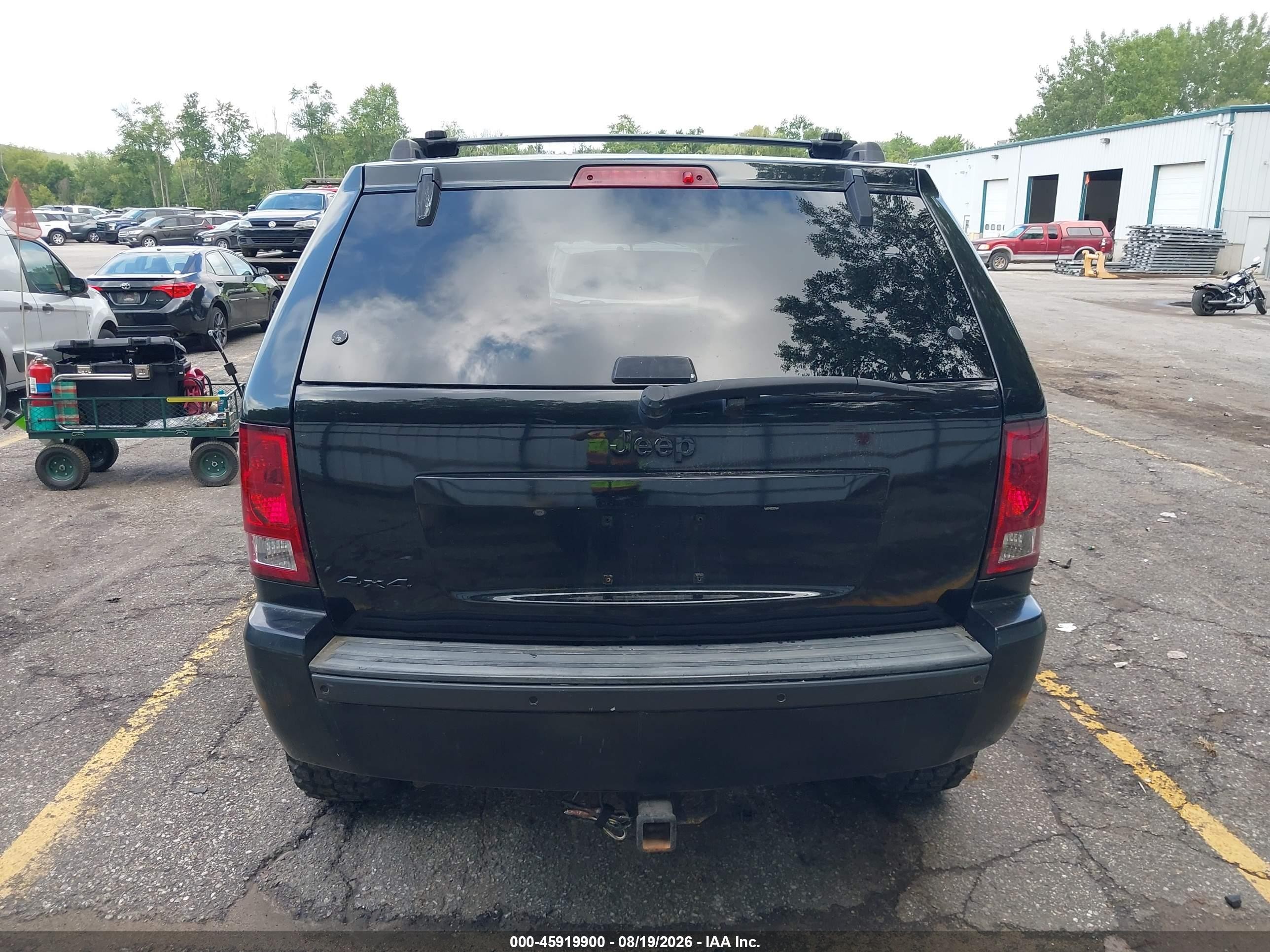 2010 Jeep Grand Cherokee Laredo Черный vin: 1J4PR4GK9AC115953