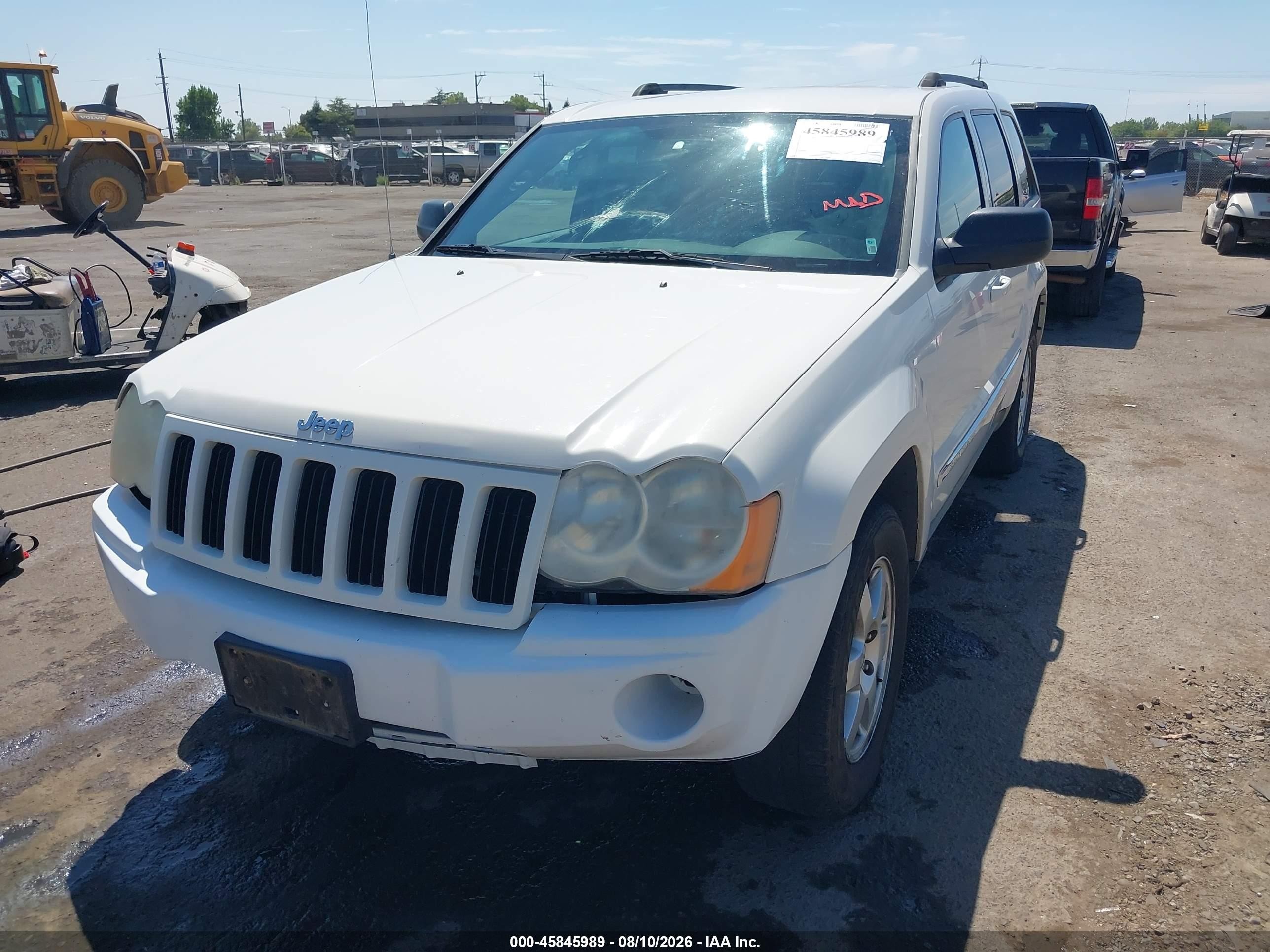 2010 Jeep Grand Cherokee Laredo White vin: 1J4PR4GK9AC140464