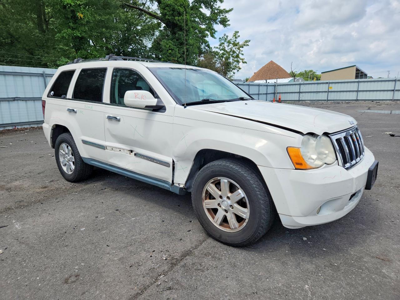 2010 Jeep Grand Cherokee Limited White vin: 1J4PR5GK2AC107702