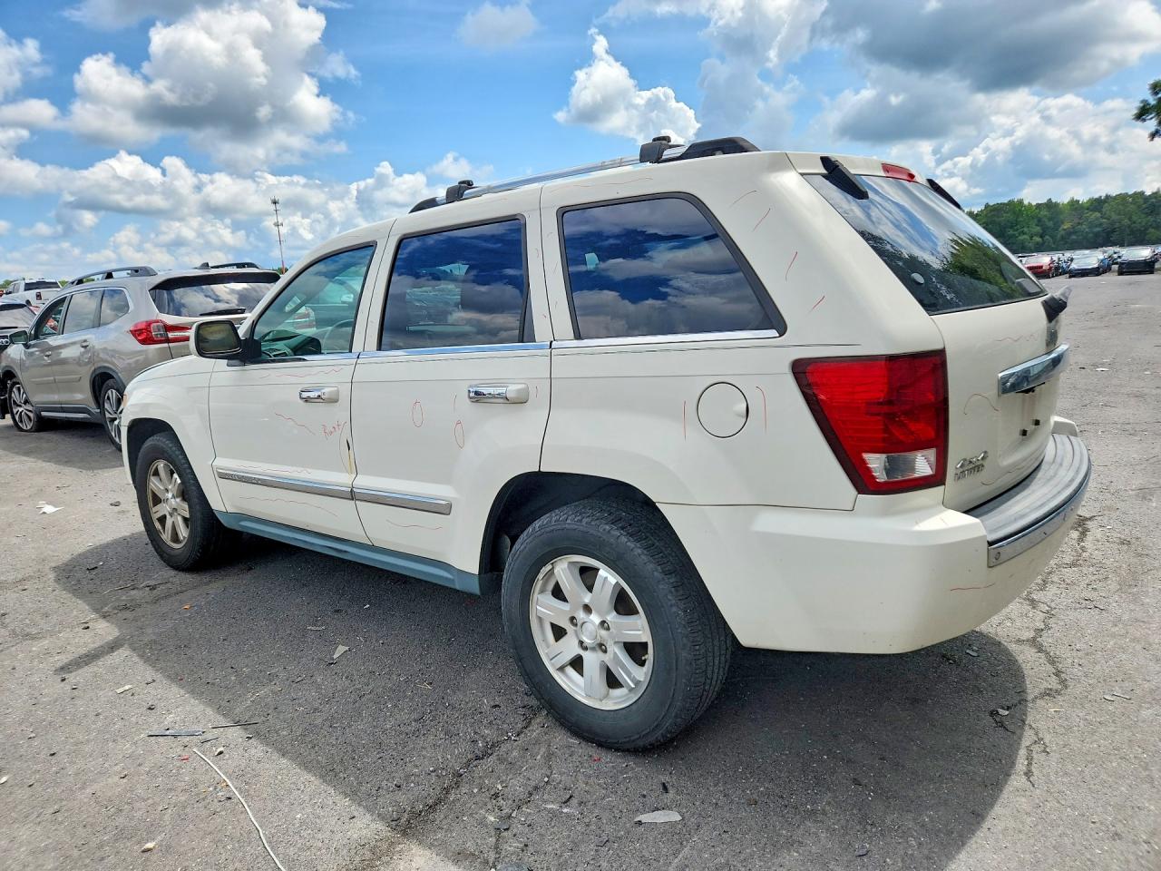 2010 Jeep Grand Cherokee Limited White vin: 1J4PR5GK2AC107702