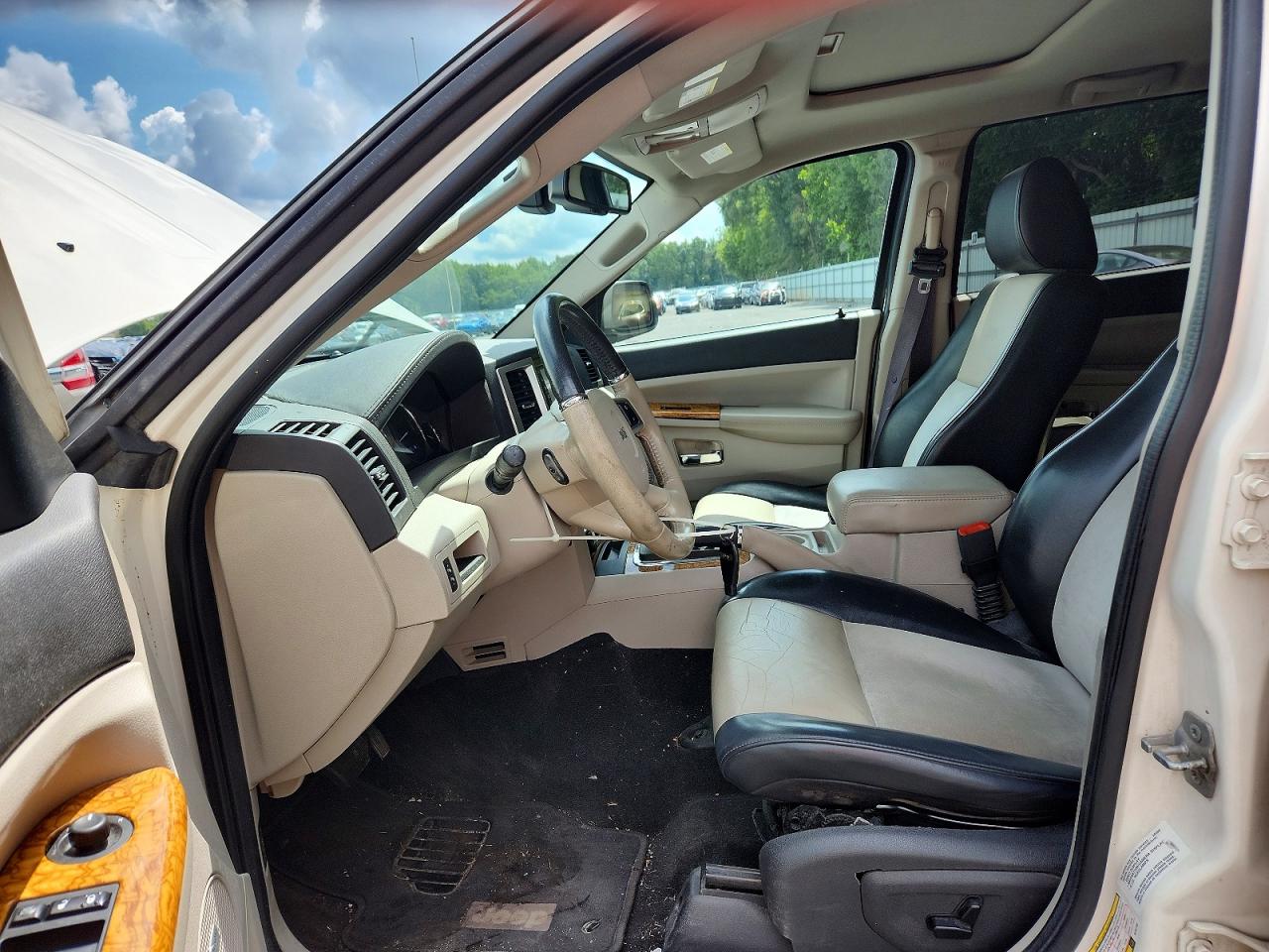 2010 Jeep Grand Cherokee Limited White vin: 1J4PR5GK2AC107702