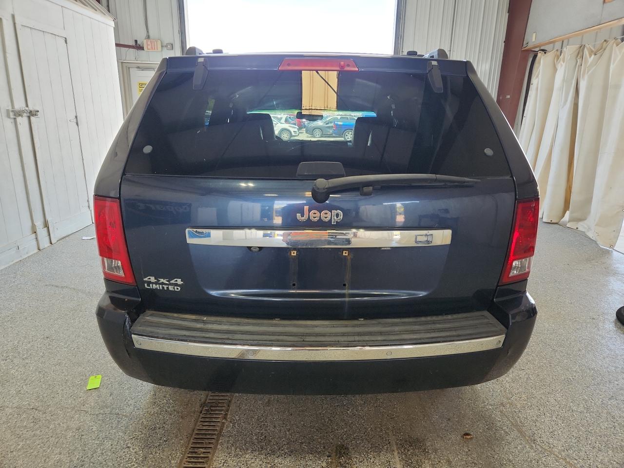2010 Jeep Grand Cherokee Limited Синий vin: 1J4PR5GK3AC150459 Damage: Rear Bumper, Cracked, 6 To 7 Inches