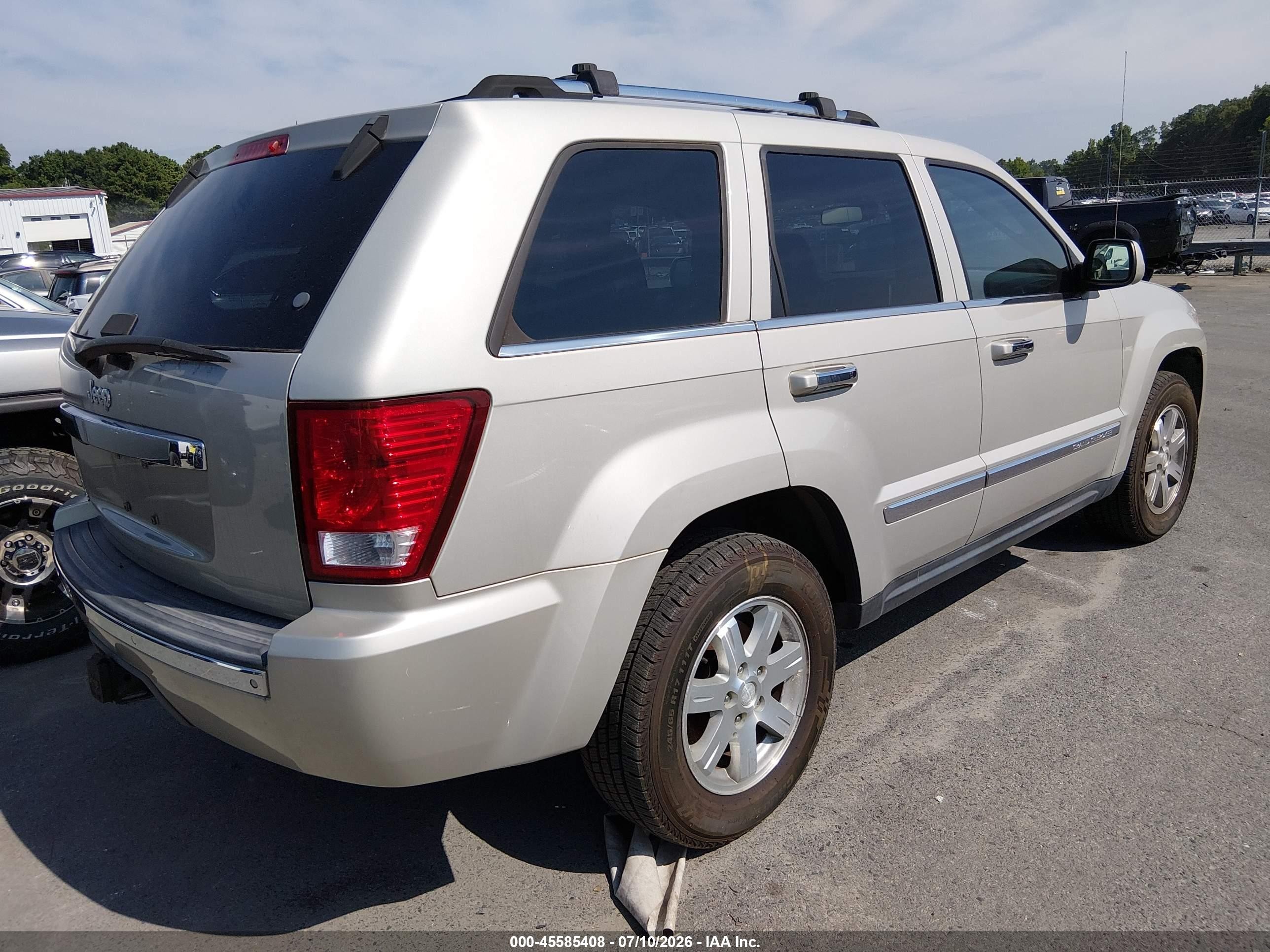 2010 Jeep Grand Cherokee Limited Серебряный vin: 1J4PR5GK7AC120333