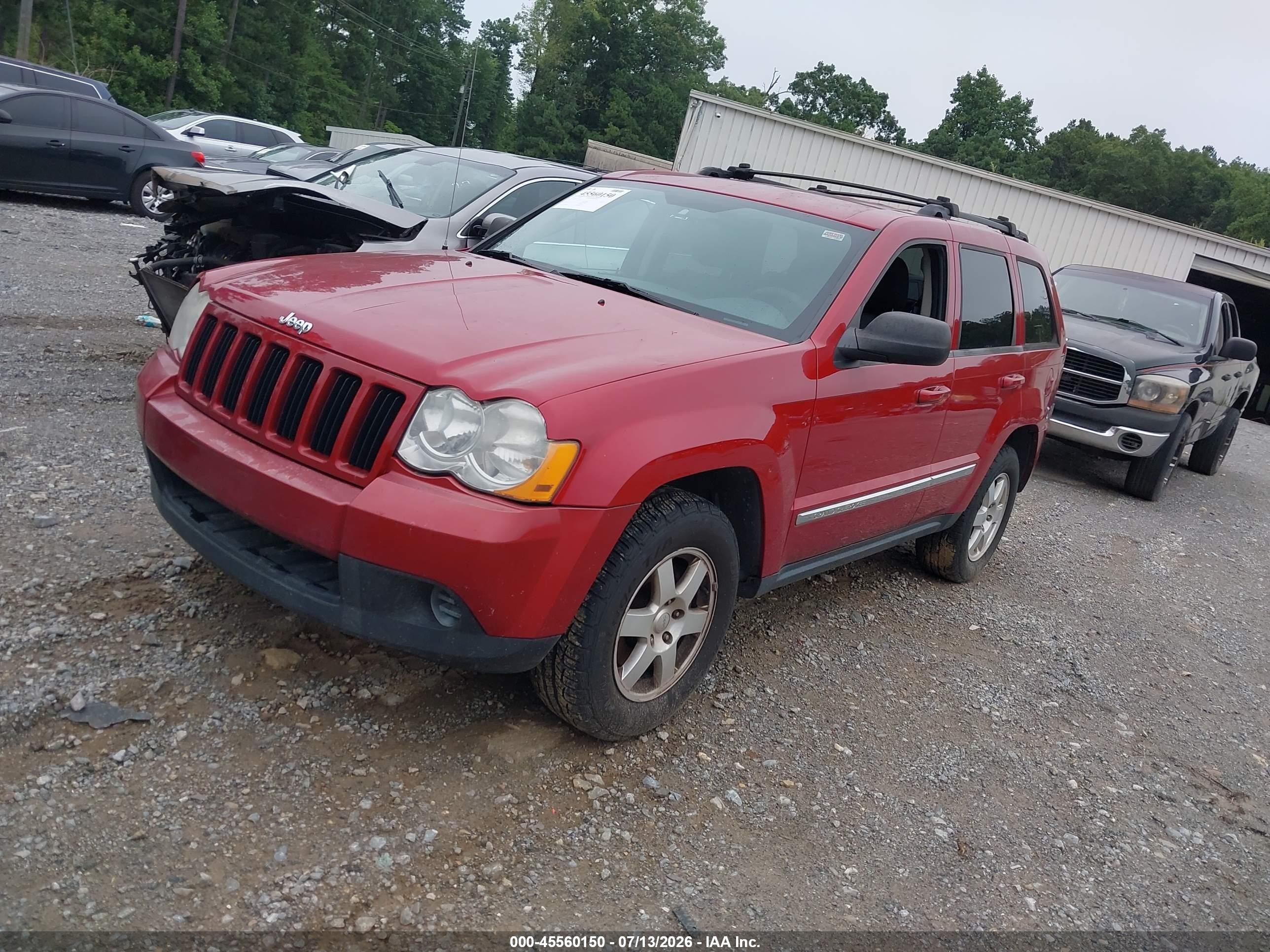 2010 Jeep Grand Cherokee Laredo Red vin: 1J4PS4GK1AC121573