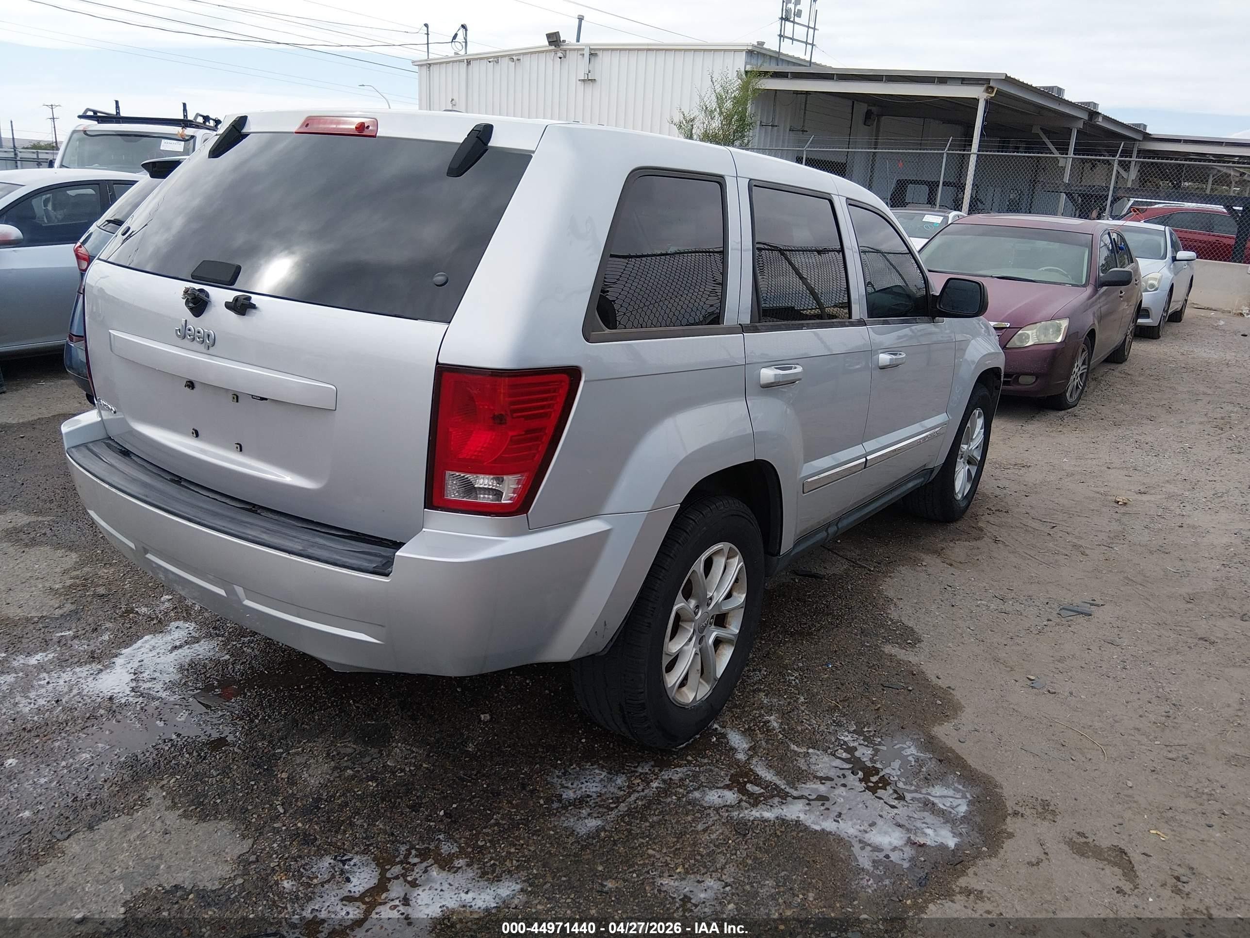 2010 Jeep Grand Cherokee Laredo Silver vin: 1J4PS4GK2AC146322