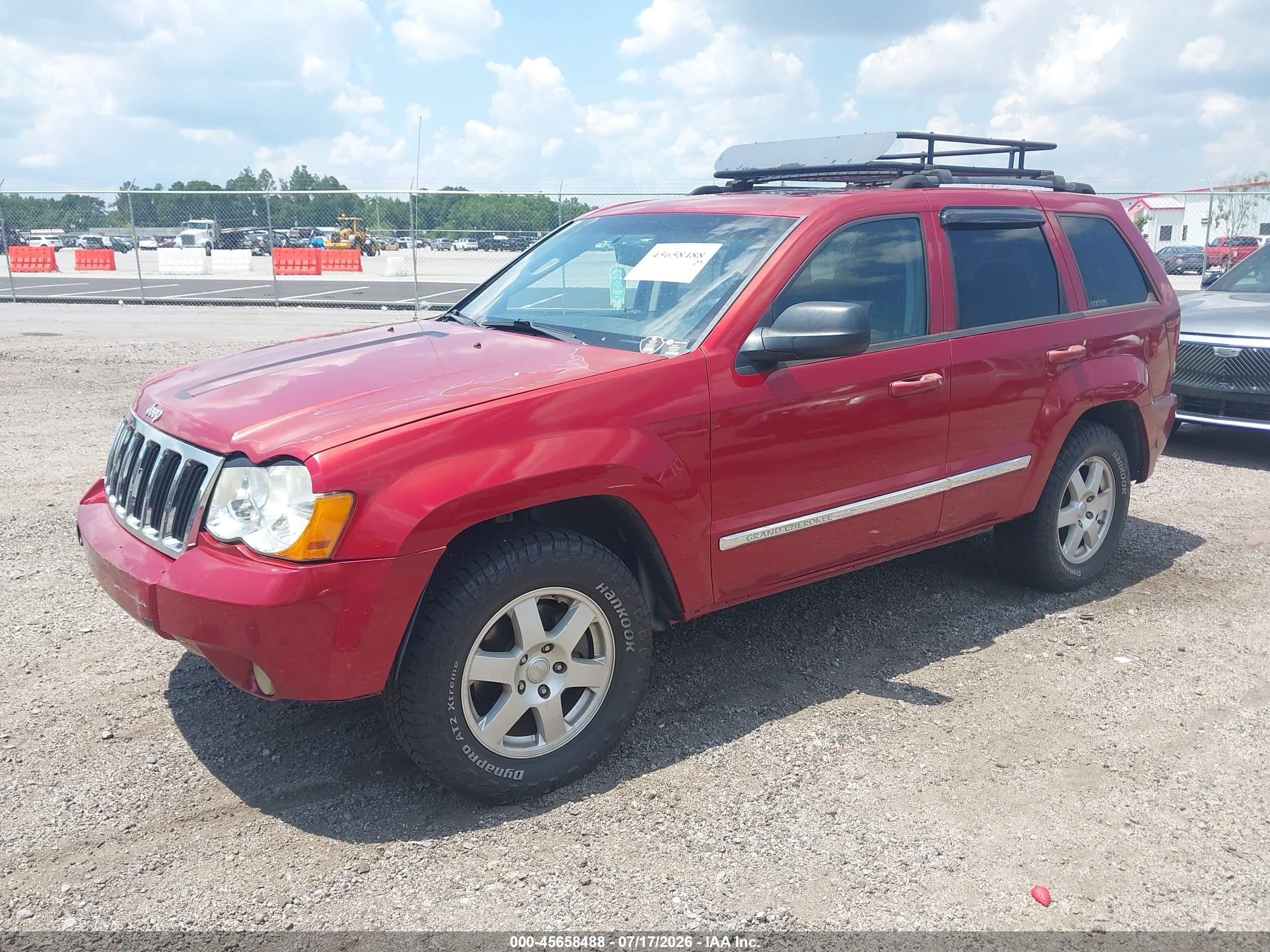 2010 Jeep Grand Cherokee Laredo Red vin: 1J4PS4GK5AC121219