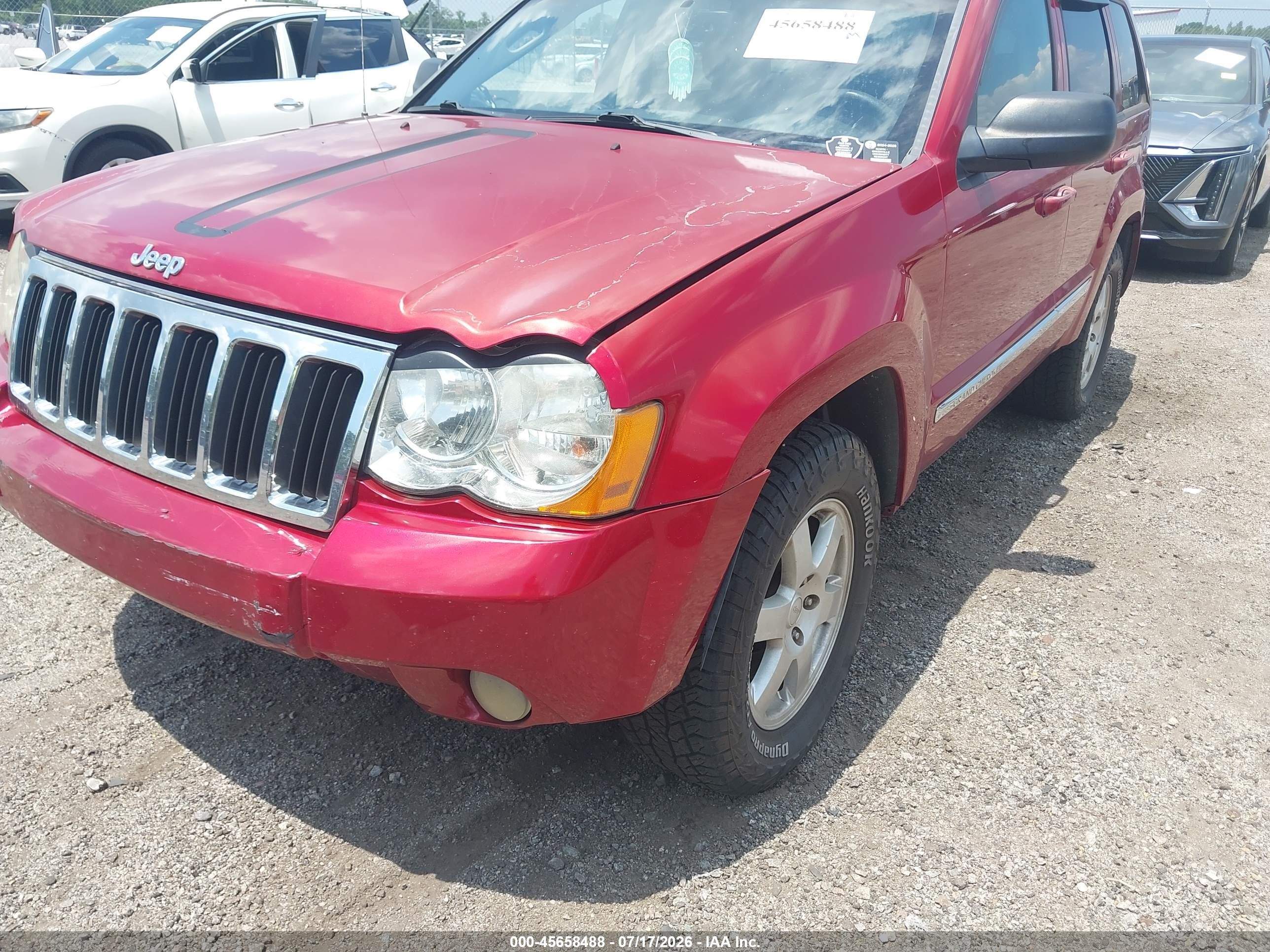 2010 Jeep Grand Cherokee Laredo Red vin: 1J4PS4GK5AC121219