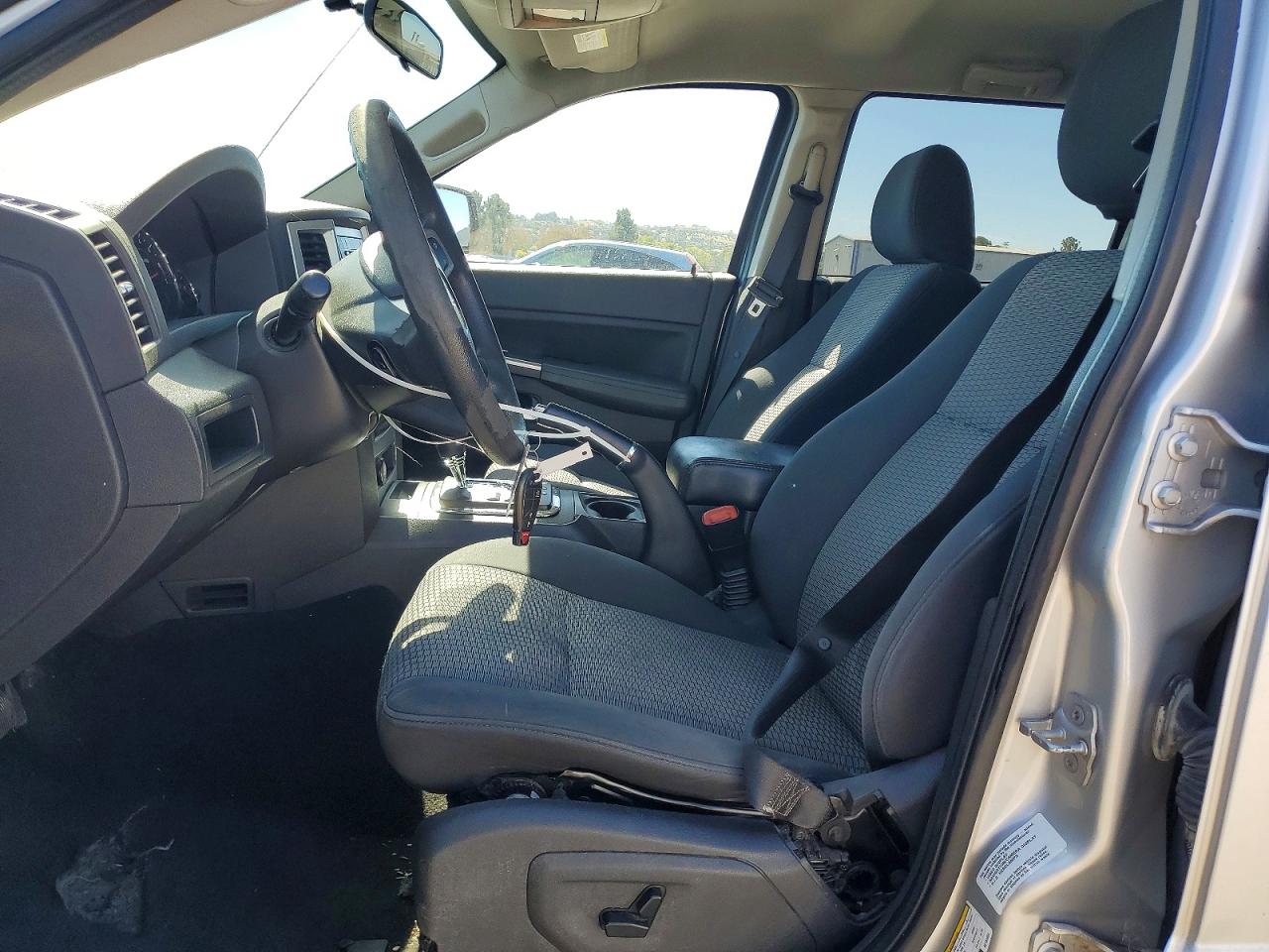 2010 Jeep Grand Cherokee Laredo Silver vin: 1J4PS4GK5AC155354