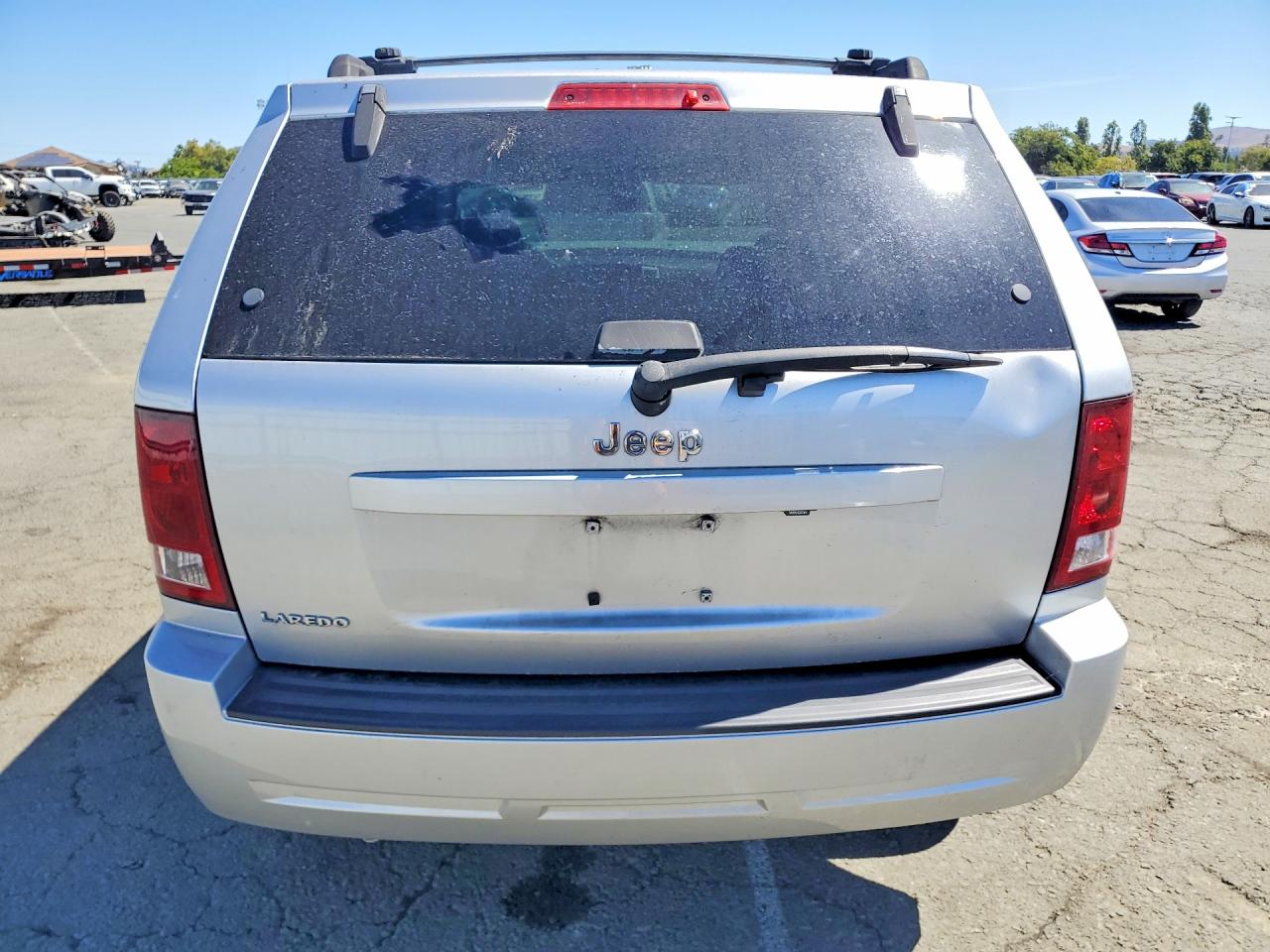 2010 Jeep Grand Cherokee Laredo Silver vin: 1J4PS4GK5AC155354