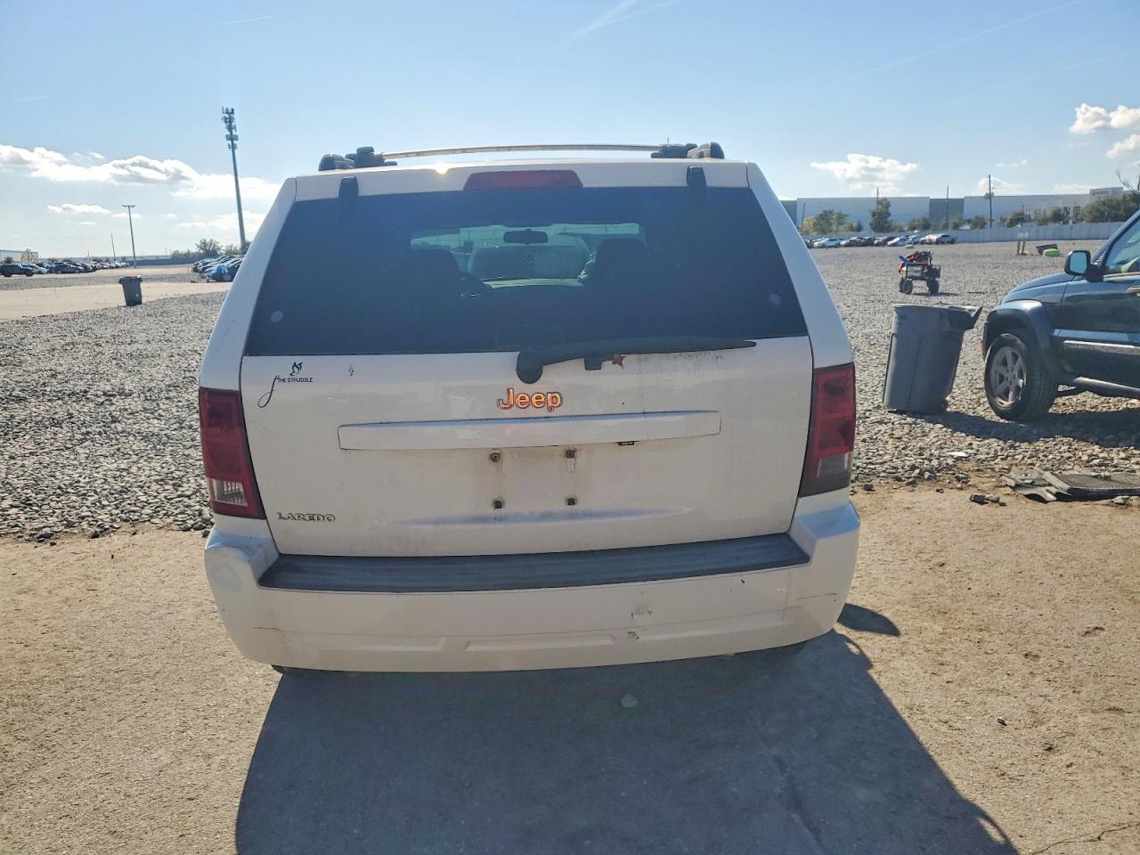 2010 Jeep Grand Cherokee Laredo White vin: 1J4PS4GK5AC160022