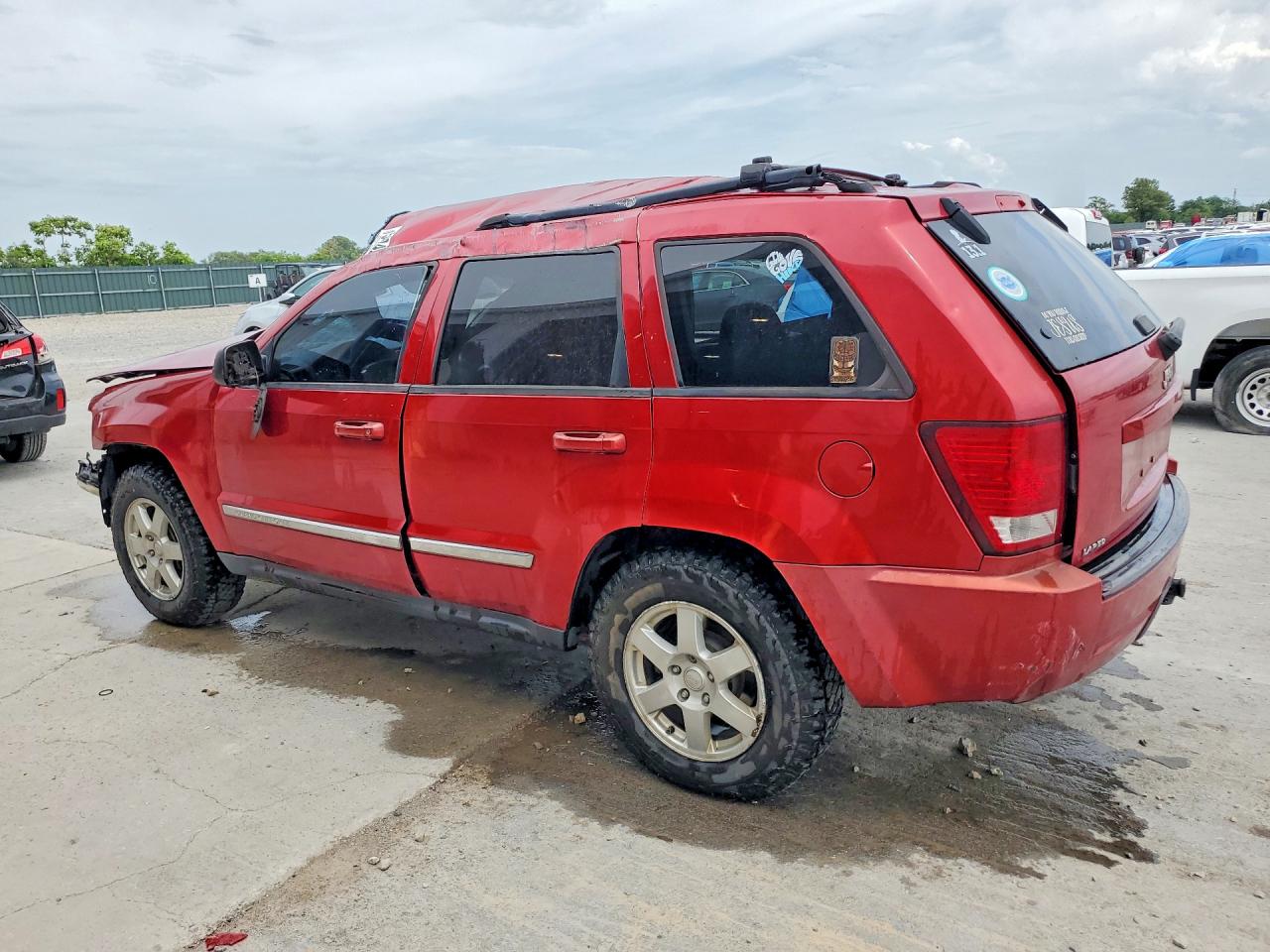 2010 Jeep Grand Cherokee Laredo Red vin: 1J4PS4GK9AC124267