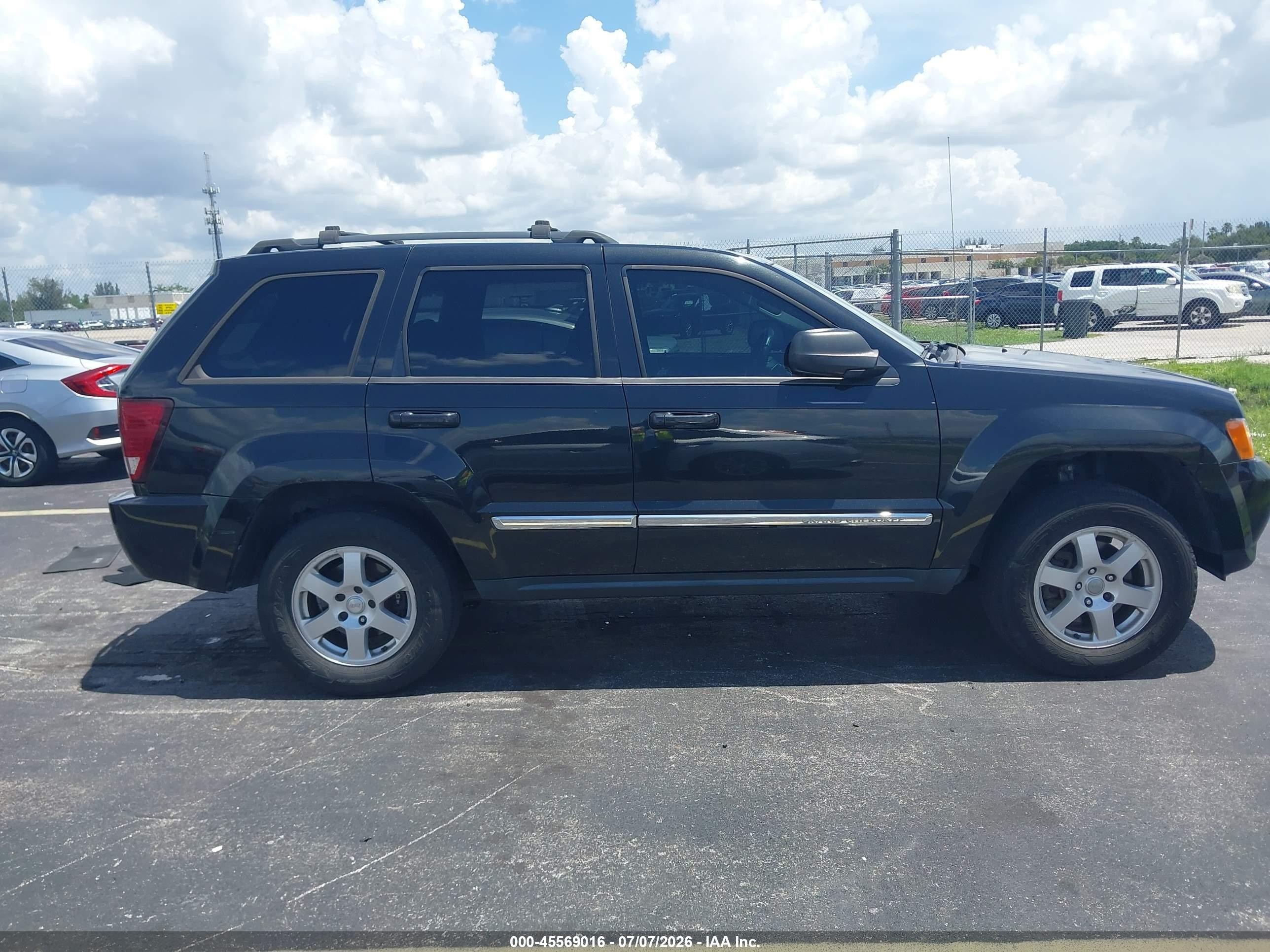 2010 Jeep Grand Cherokee Laredo Black vin: 1J4PS4GKXAC124309