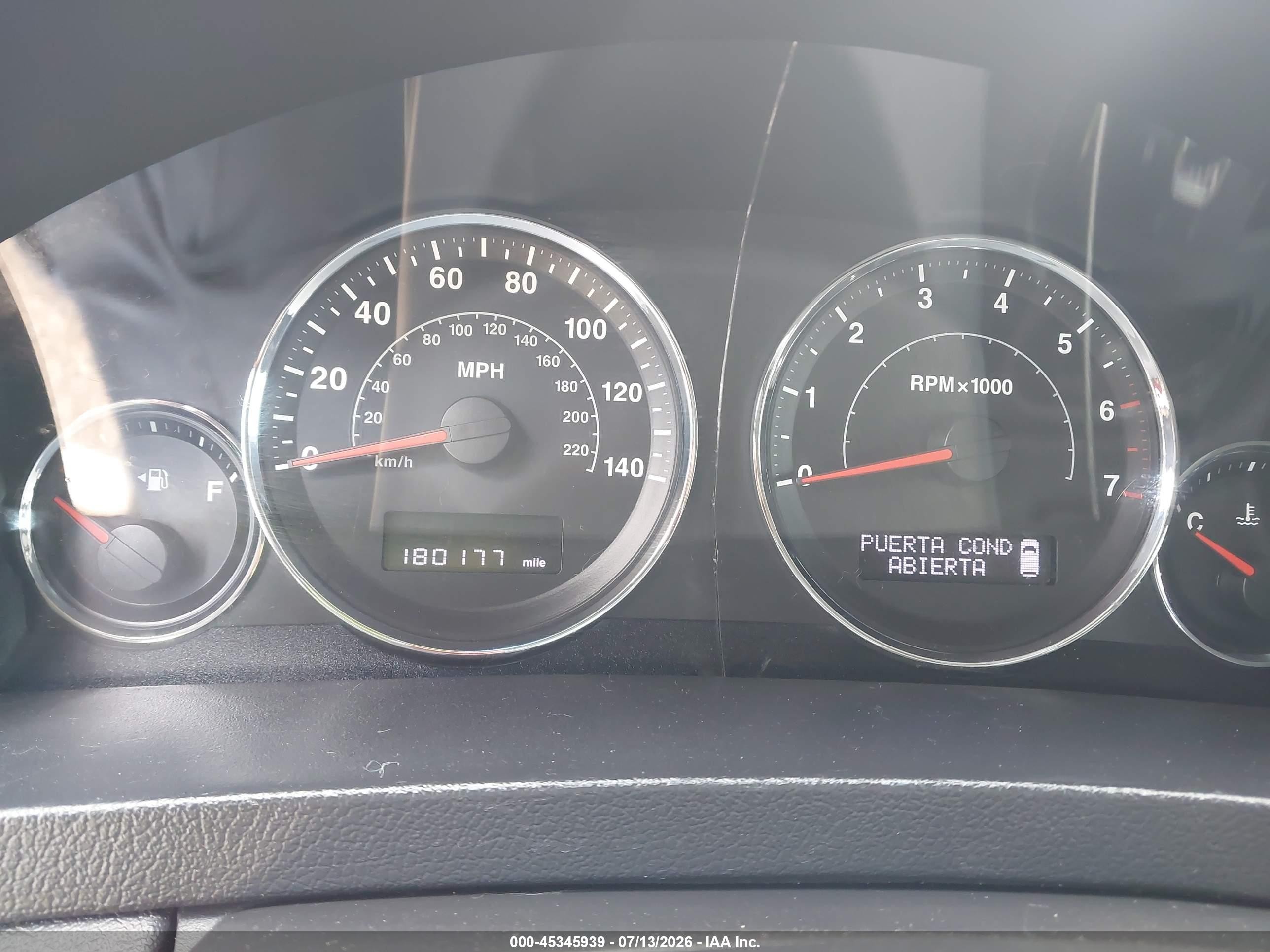 2010 Jeep Grand Cherokee Laredo White vin: 1J4PS4GKXAC156418