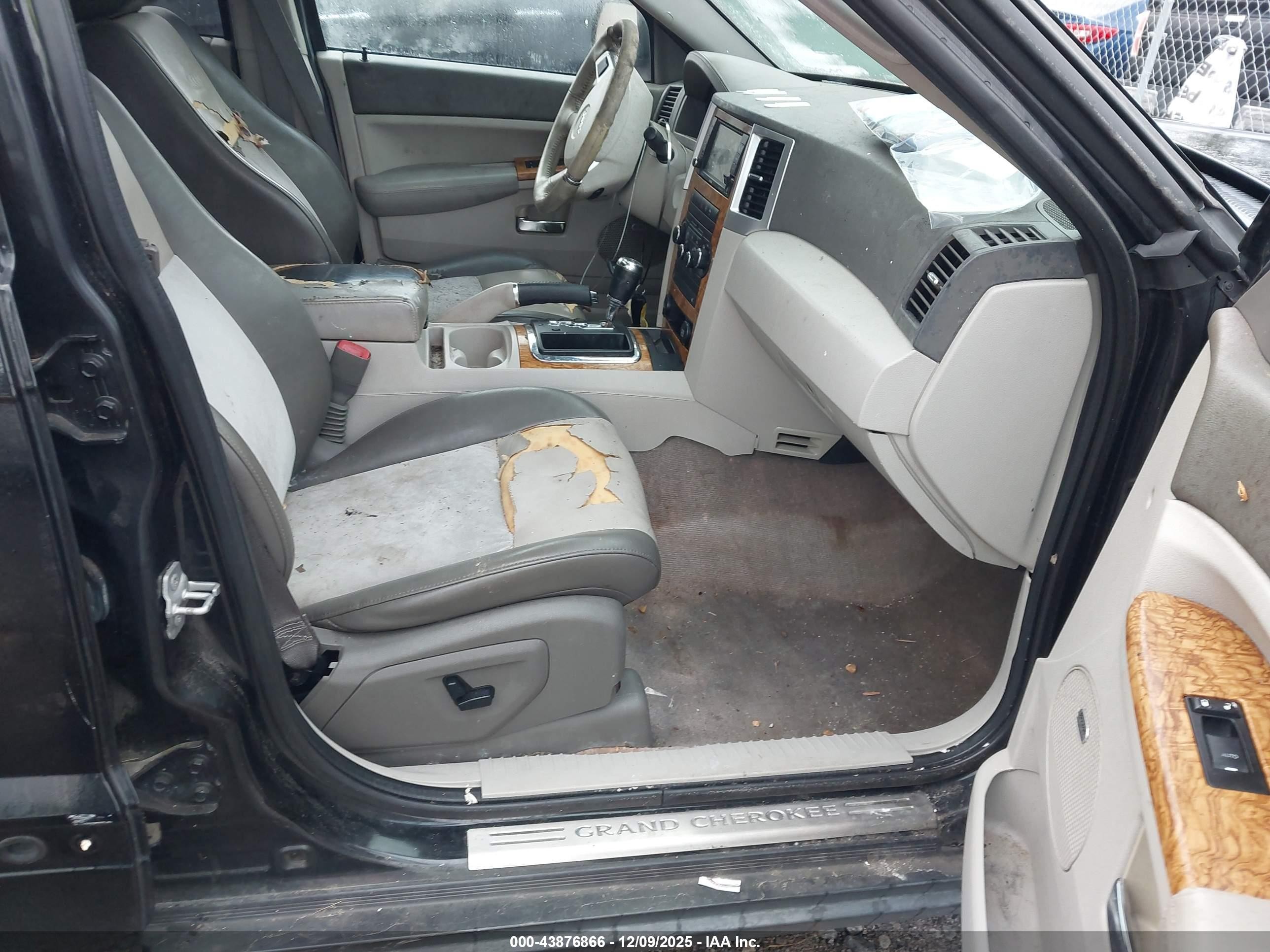 2010 Jeep Grand Cherokee Limited Черный vin: 1J4PS5GKXAC127166