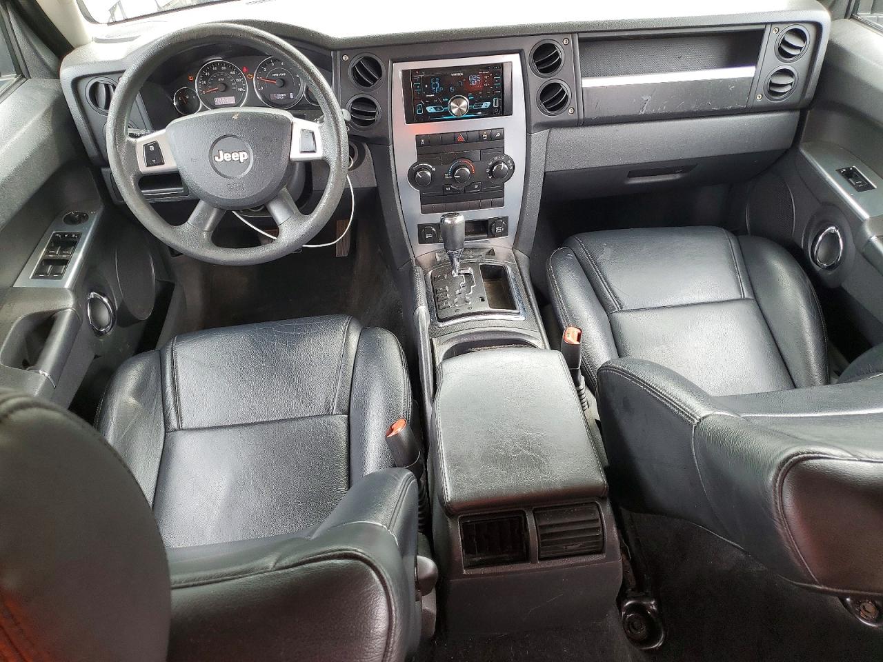 2010 Jeep Commander Sport Black vin: 1J4RG4GK1AC137220