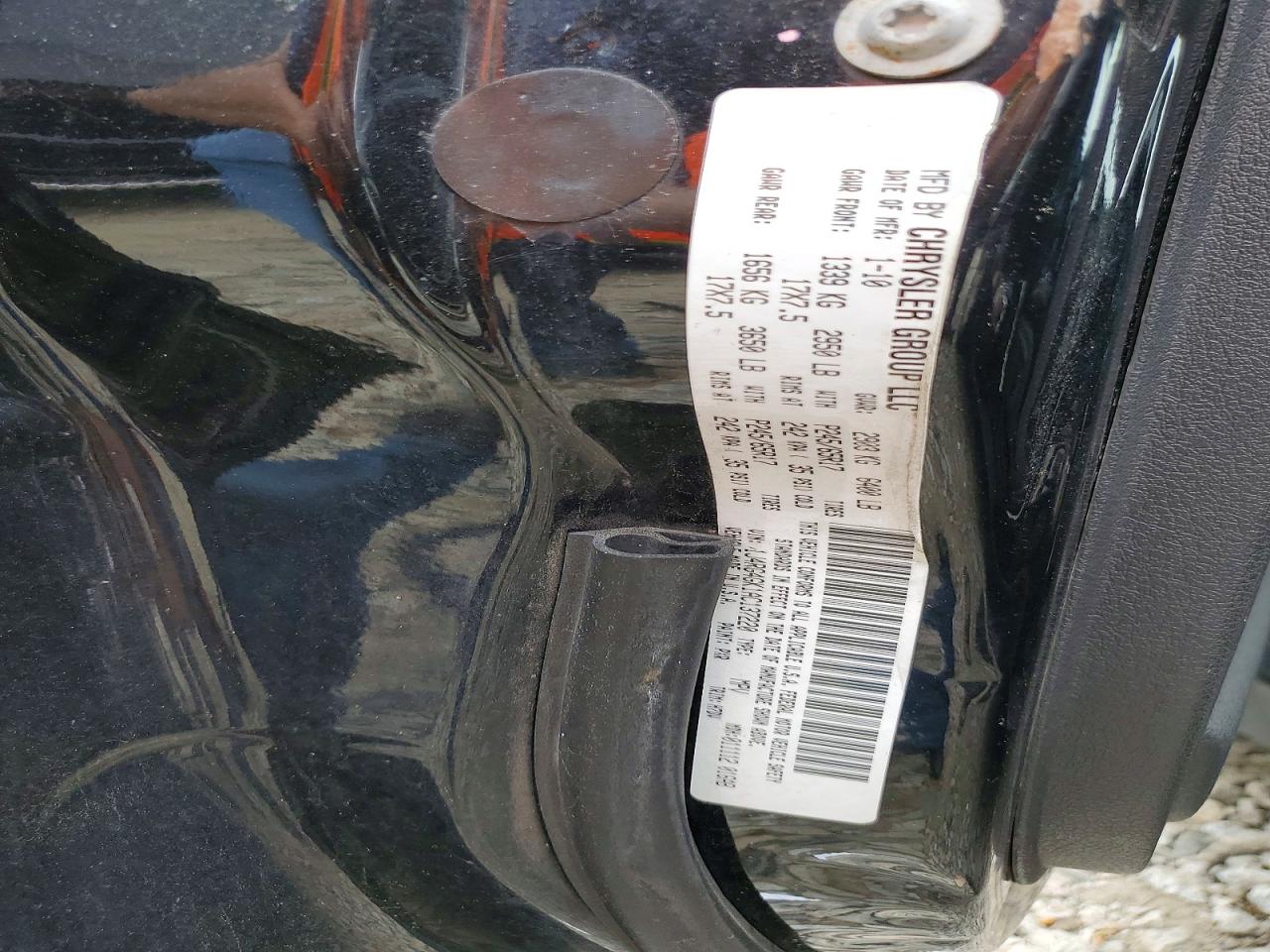 2010 Jeep Commander Sport Black vin: 1J4RG4GK1AC137220