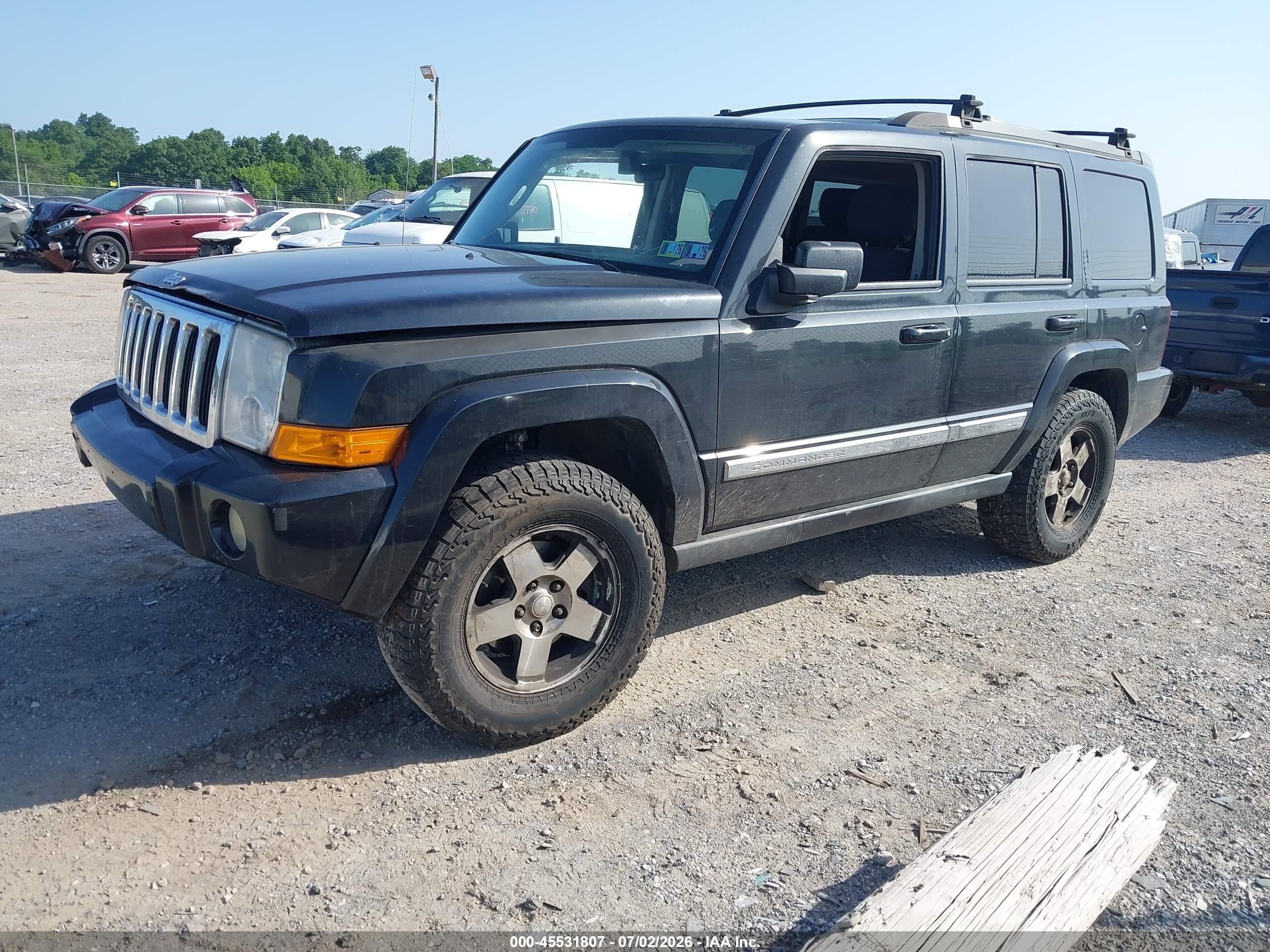 2010 Jeep Commander Sport Black vin: 1J4RG4GK4AC137129