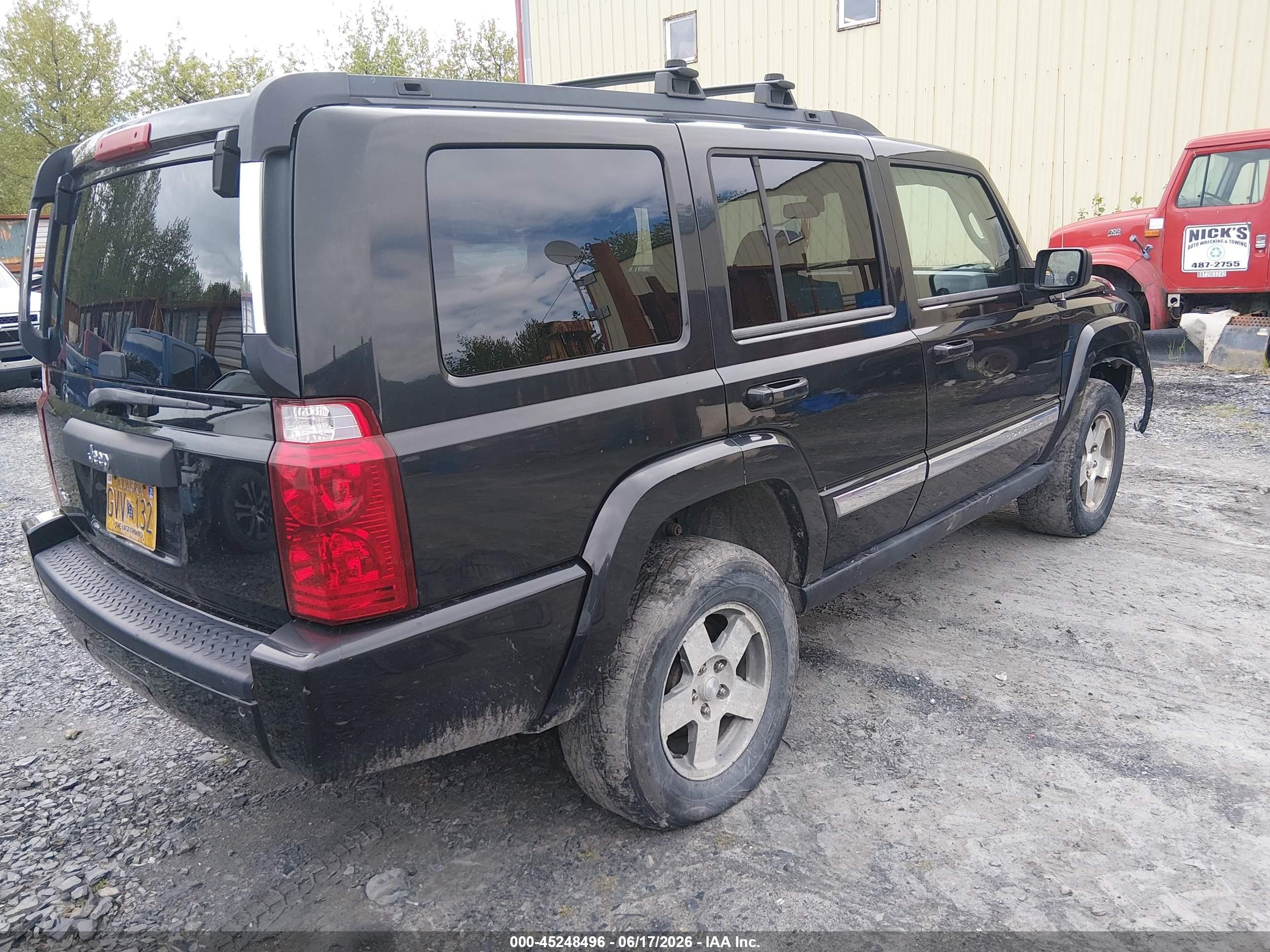 2010 Jeep Commander Sport Black vin: 1J4RG4GK6AC118114