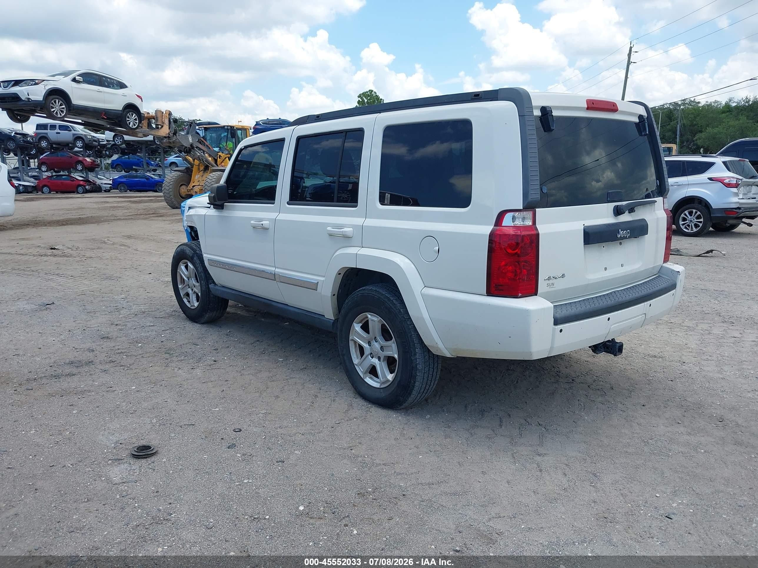 2010 Jeep Commander Sport White vin: 1J4RG4GKXAC130296