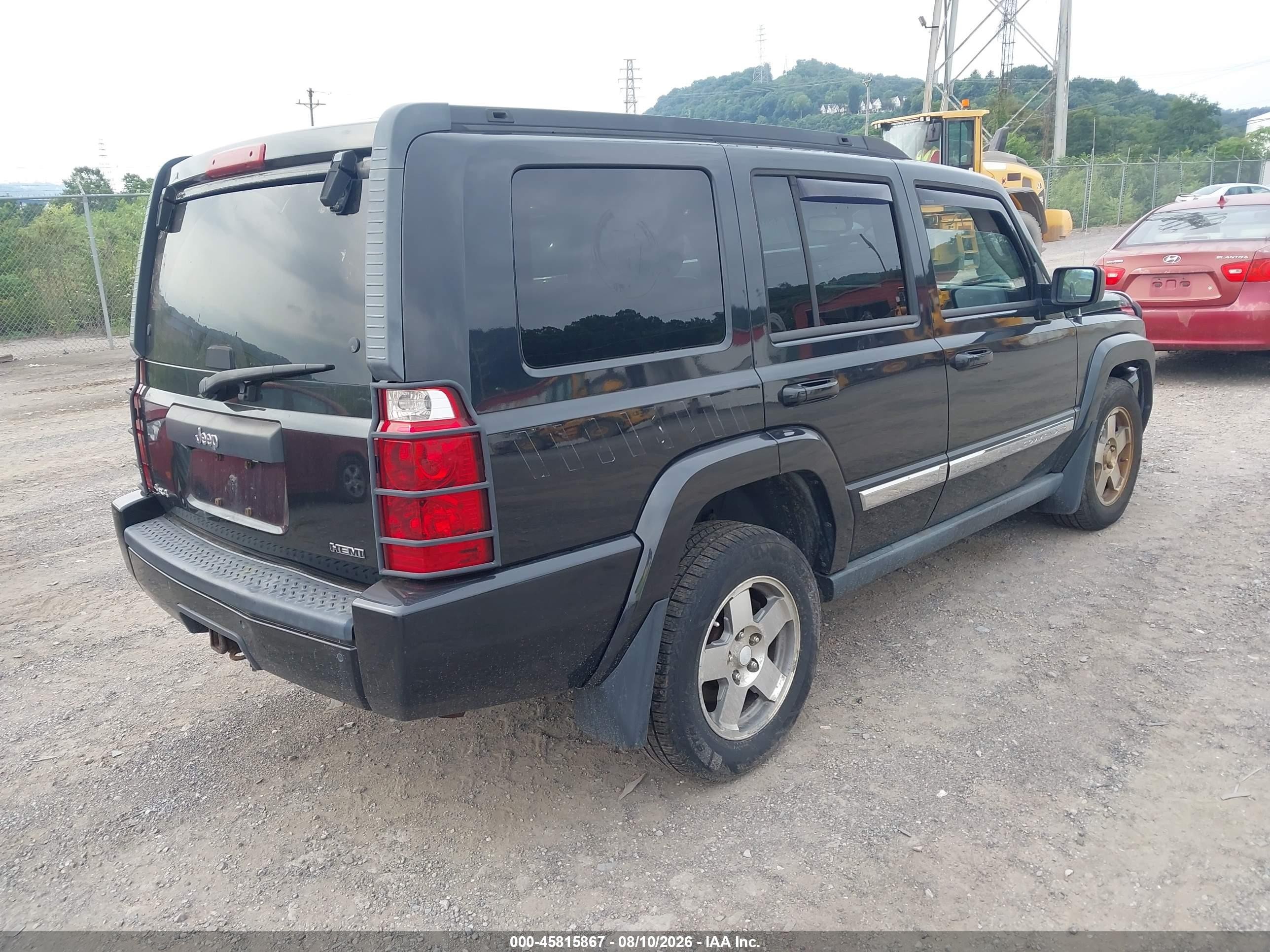 2010 Jeep Commander Sport Черный vin: 1J4RG4GT7AC127252